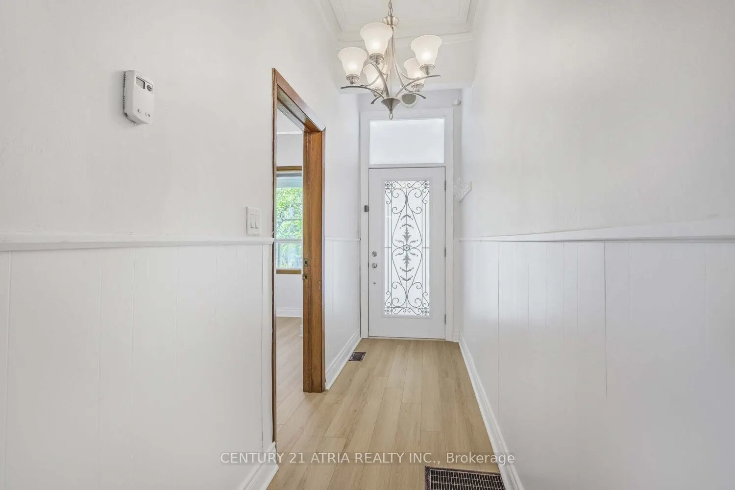 81 Montrose Avenue