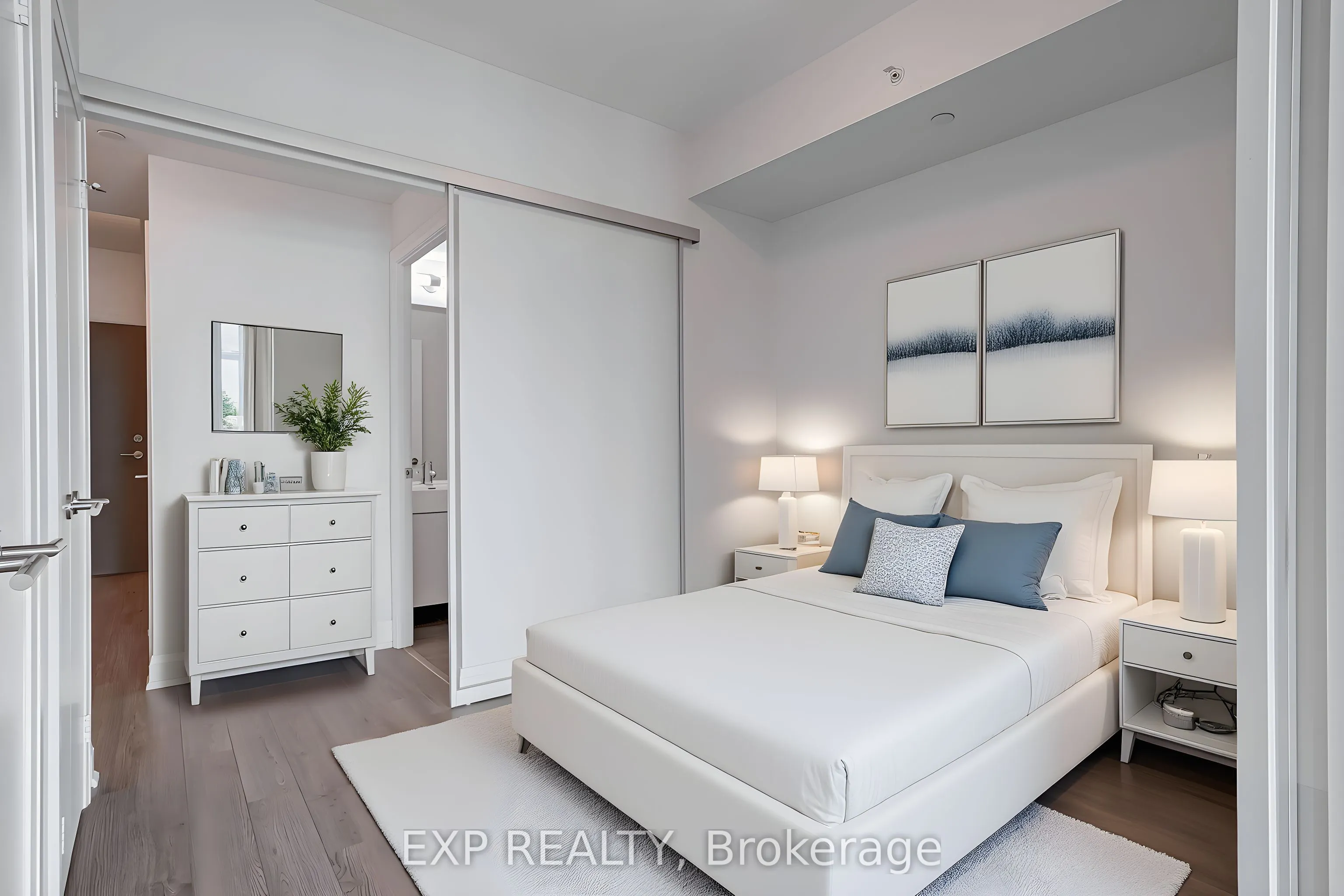 160 Vandeerhoof Avenue, #1610