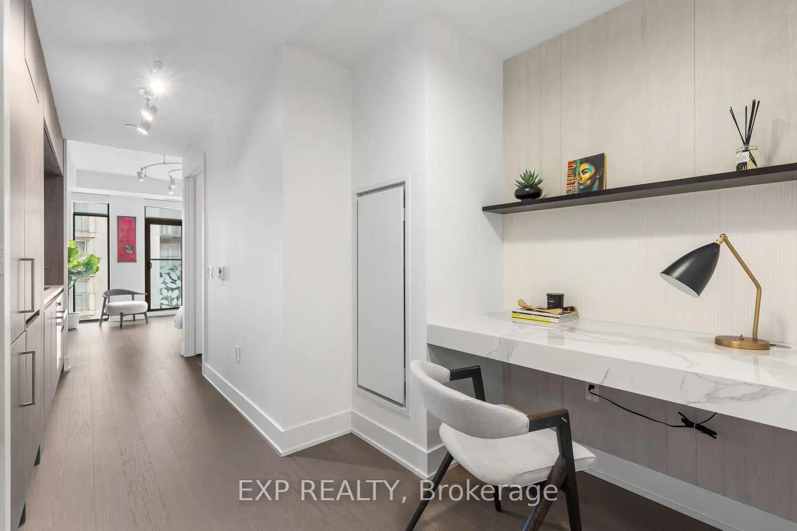 6 Jackes Avenue, #408