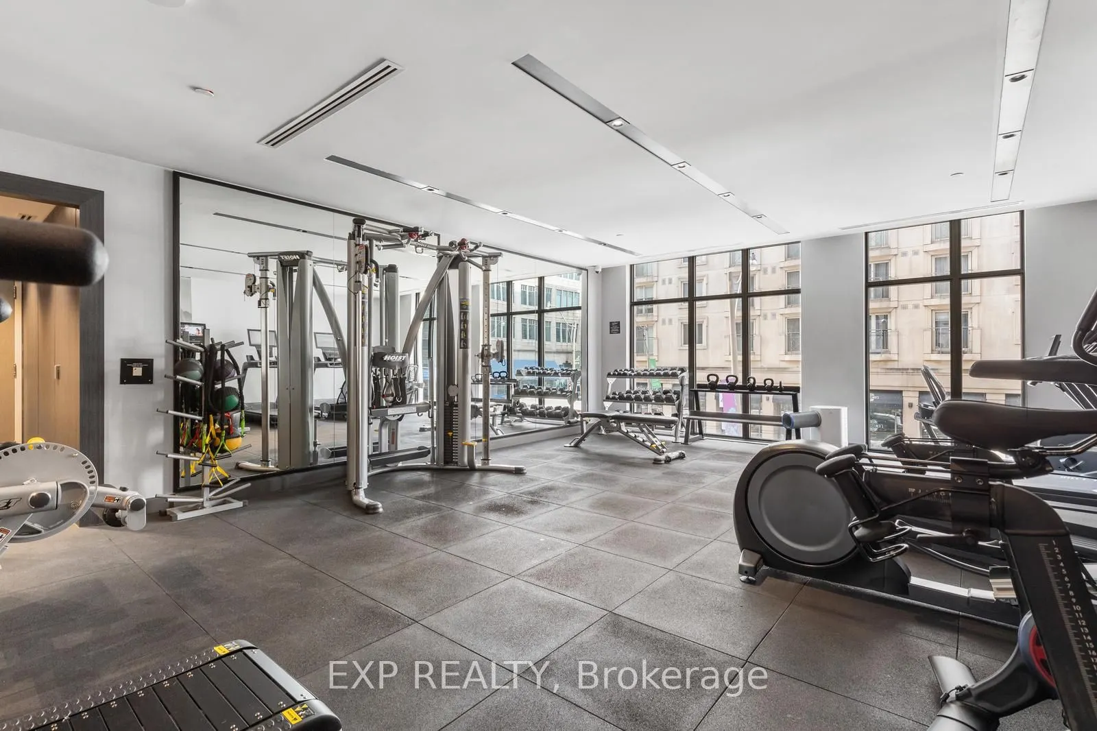 6 Jackes Avenue, #408