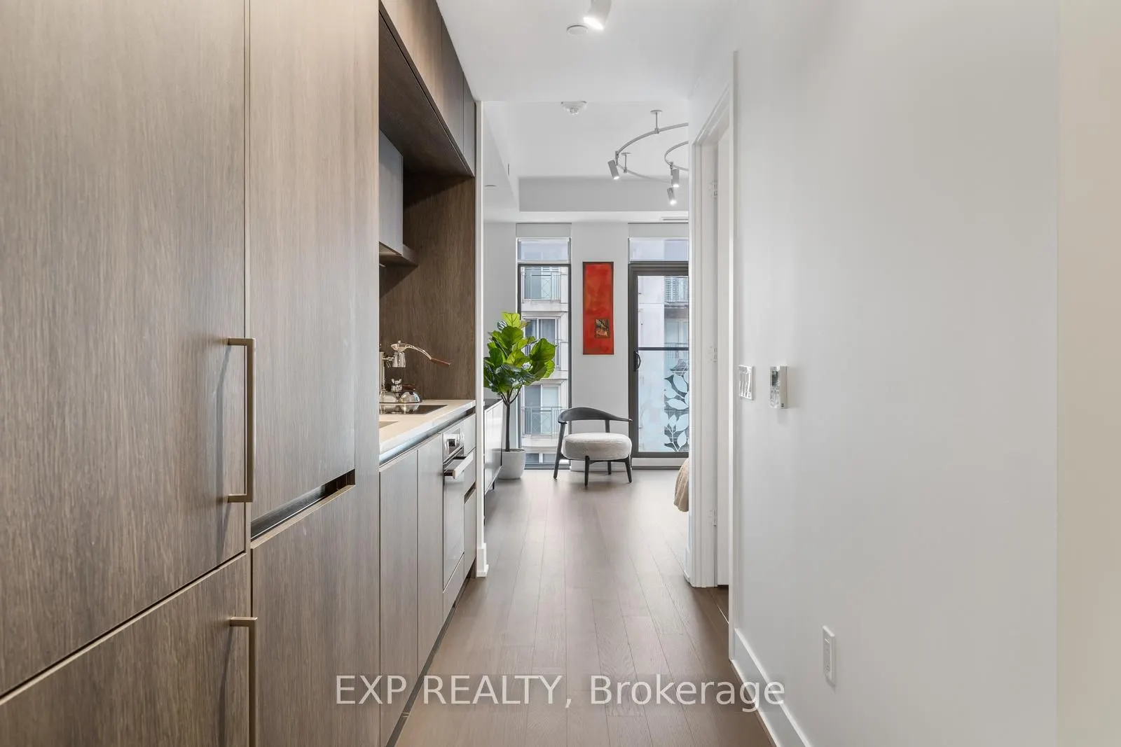6 Jackes Avenue, #408