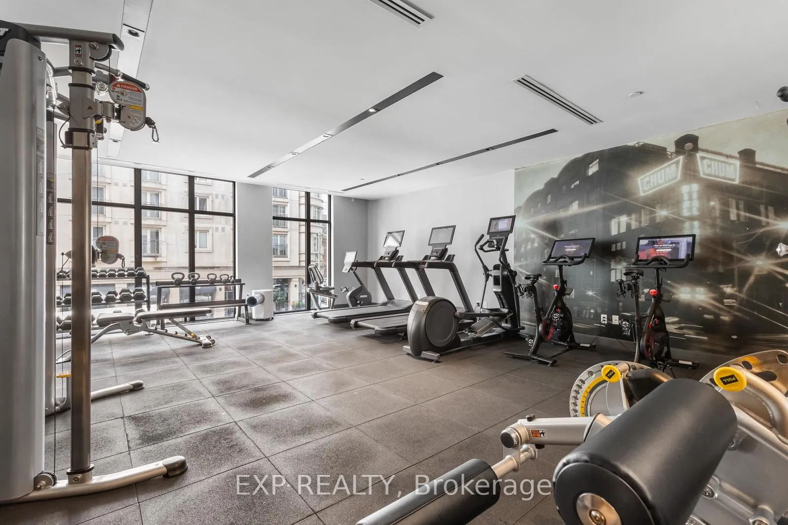6 Jackes Avenue, #408
