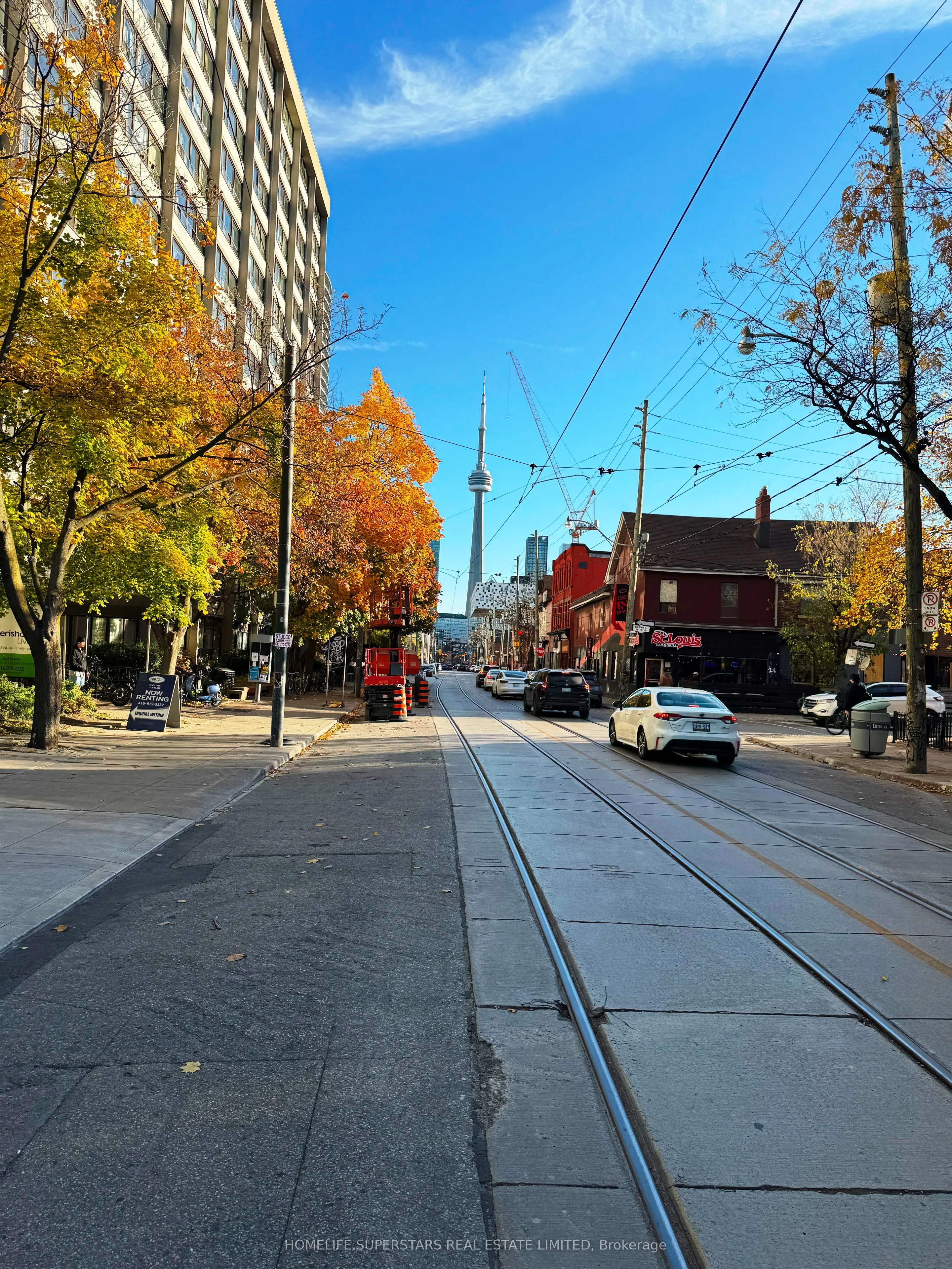 195 McCaul Street, #1212