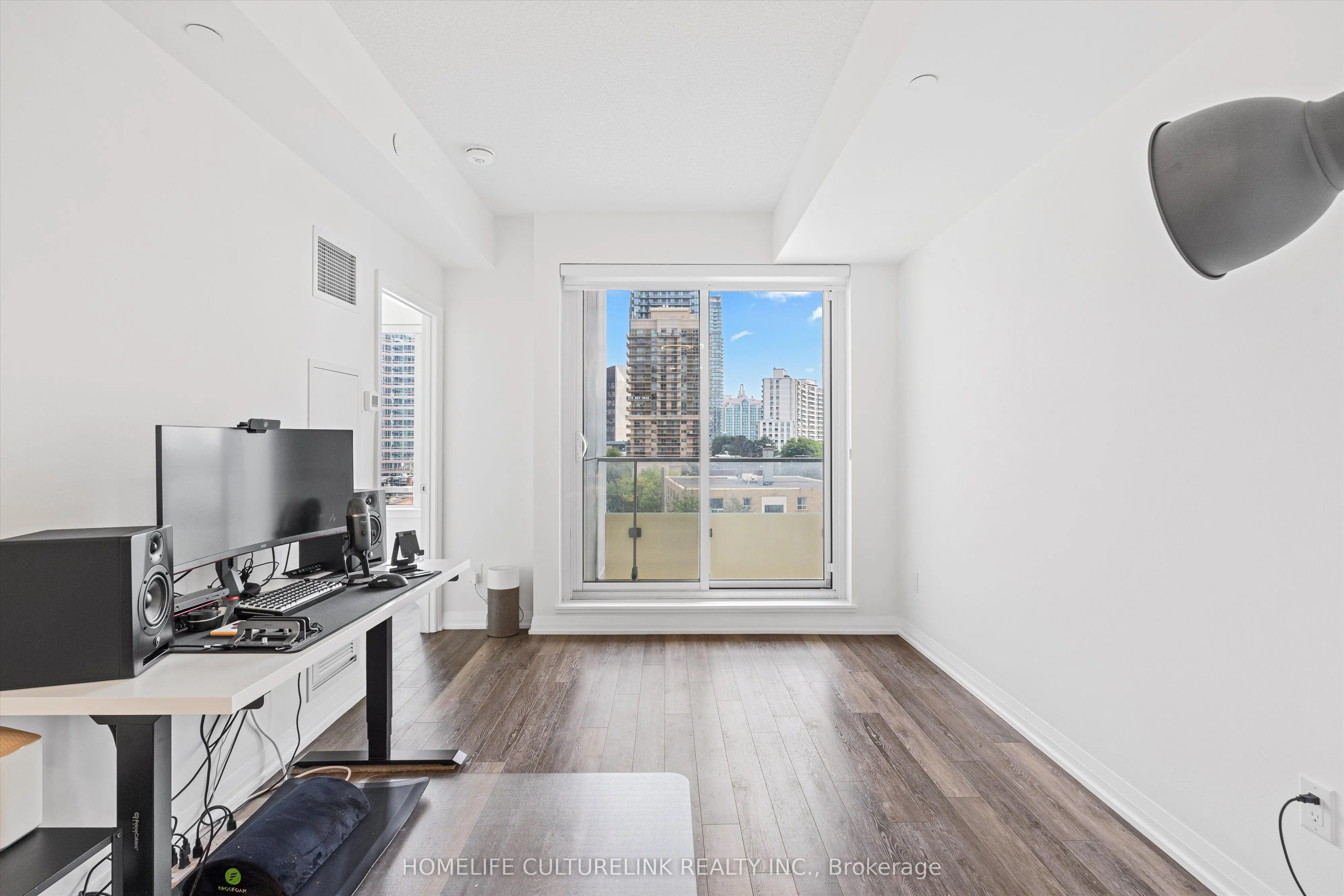75 Canterbury Place, #503