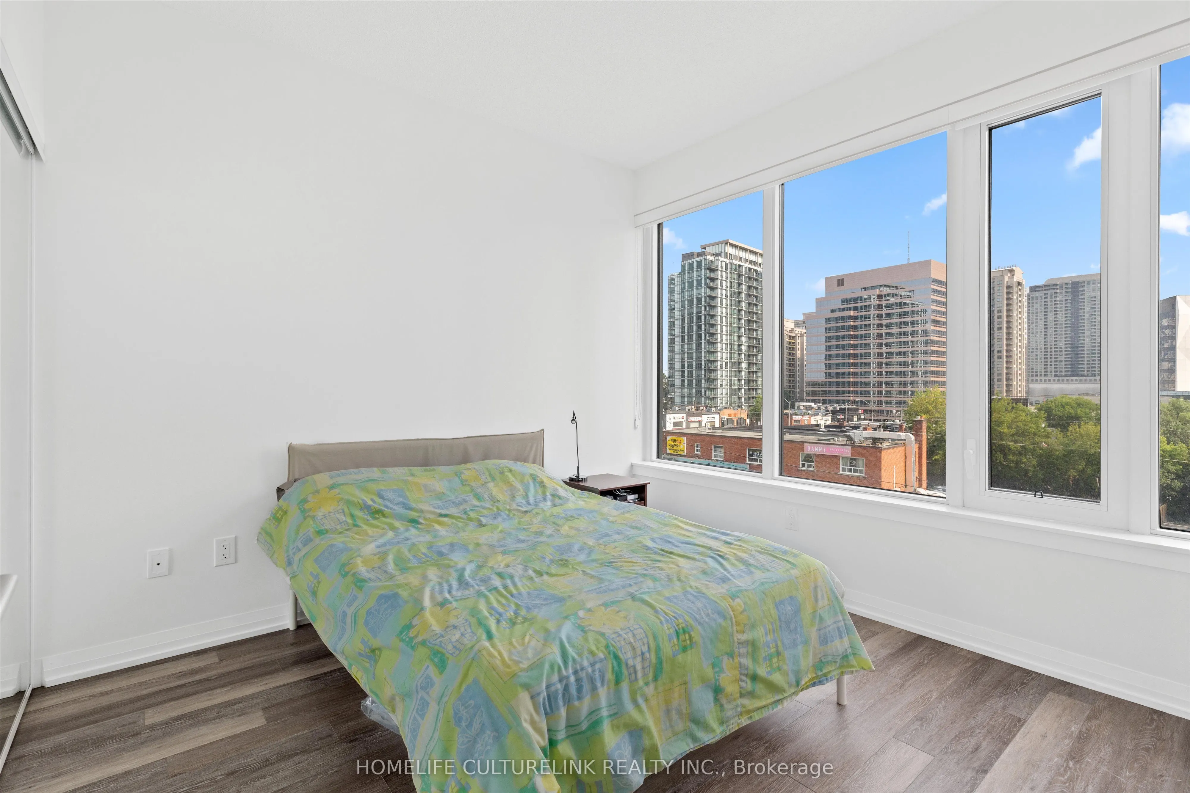 75 Canterbury Place, #503