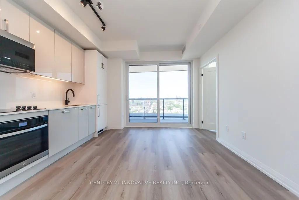 280 Dundas Street W, #1511