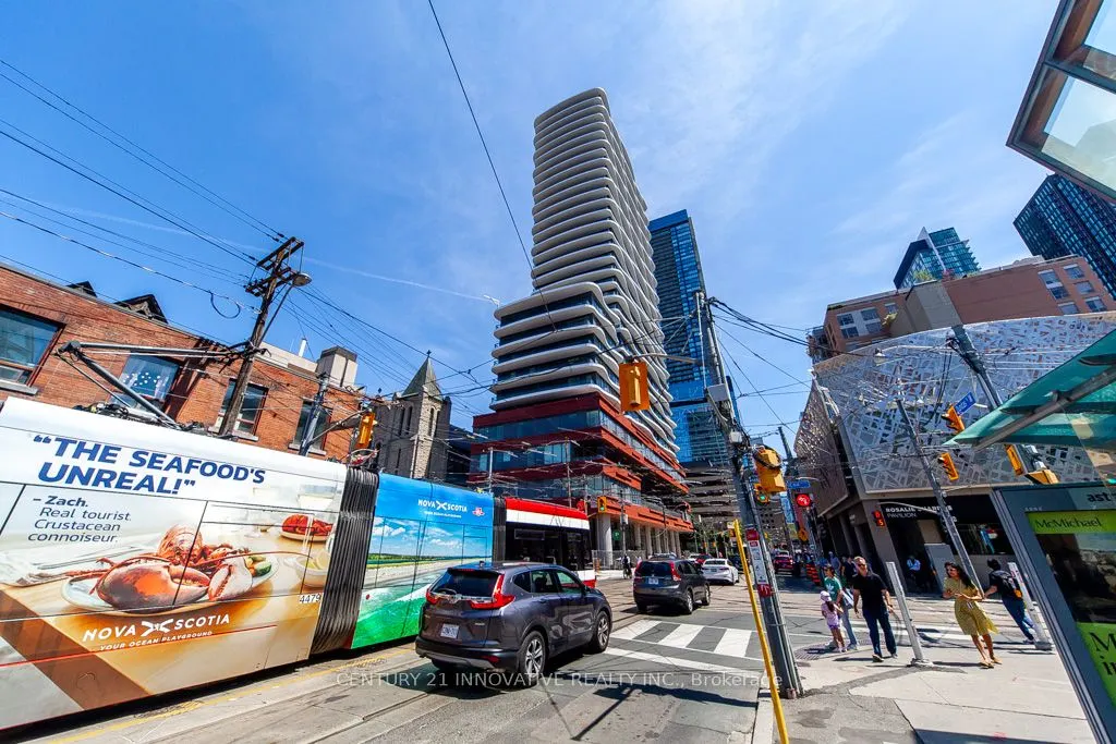 280 Dundas Street W, #1511