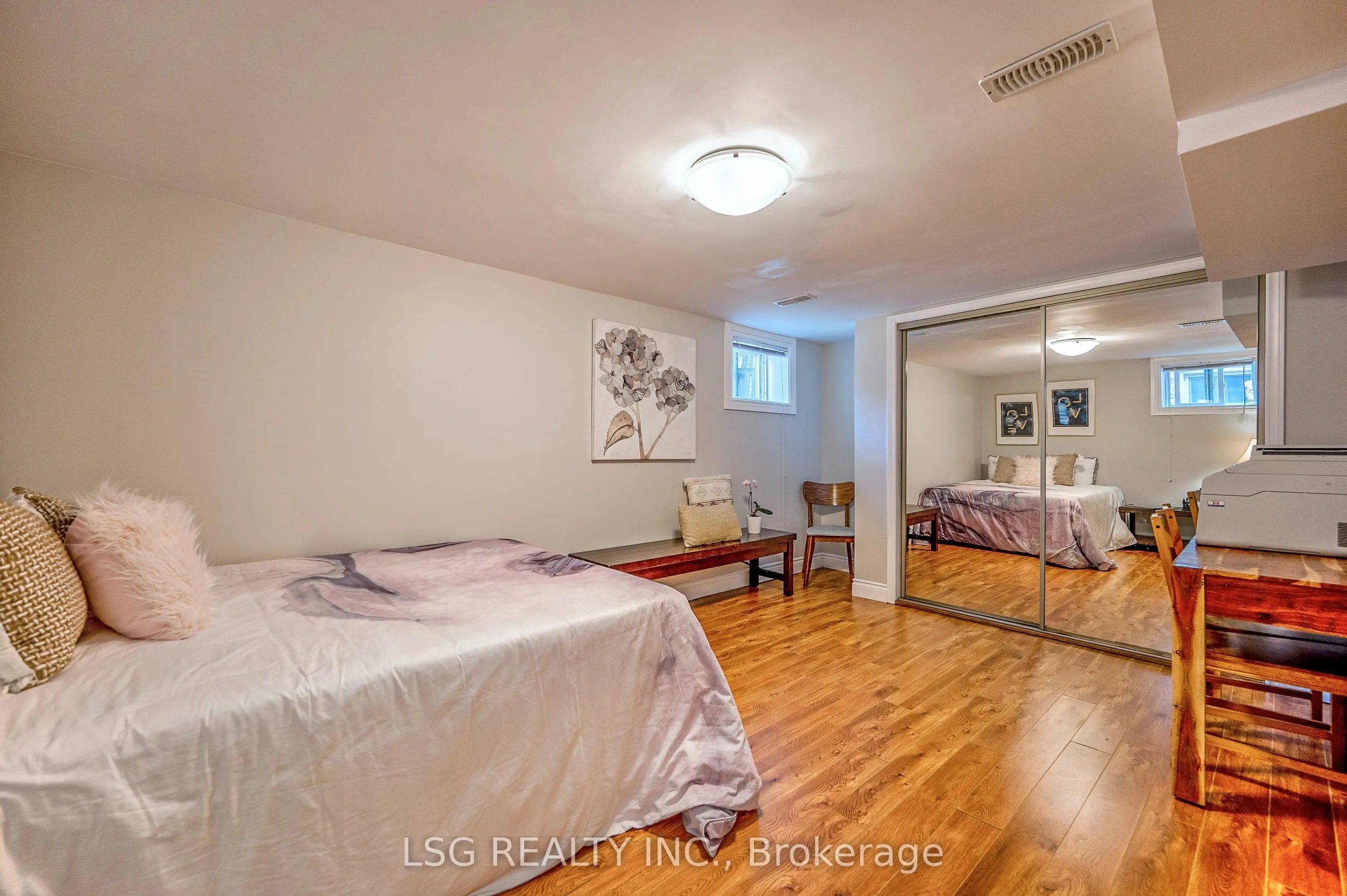 182 Lawrence Avenue W, #Lower