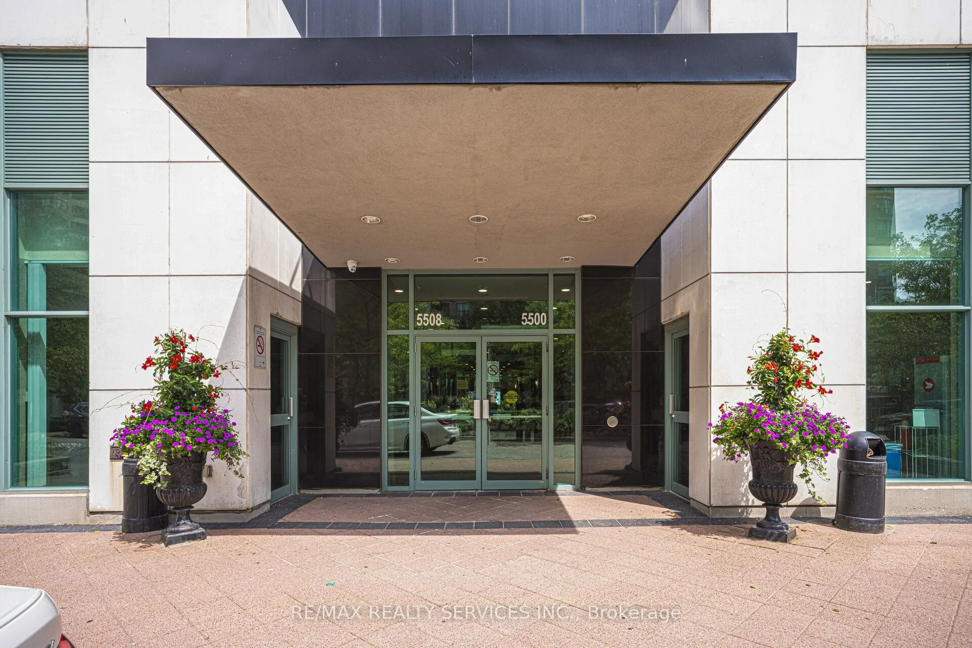 5500 Yonge Street, #2307