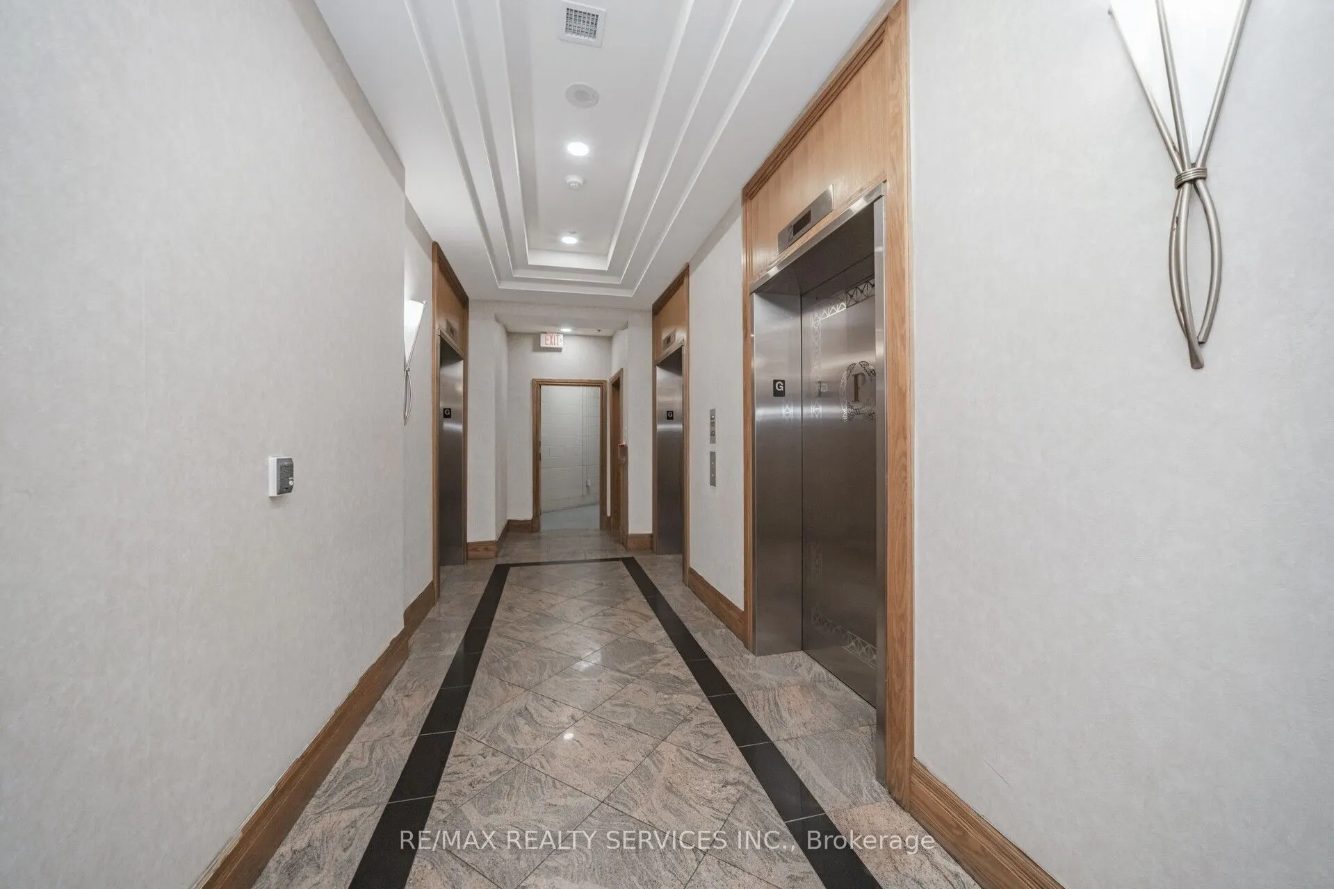 5500 Yonge Street, #2307
