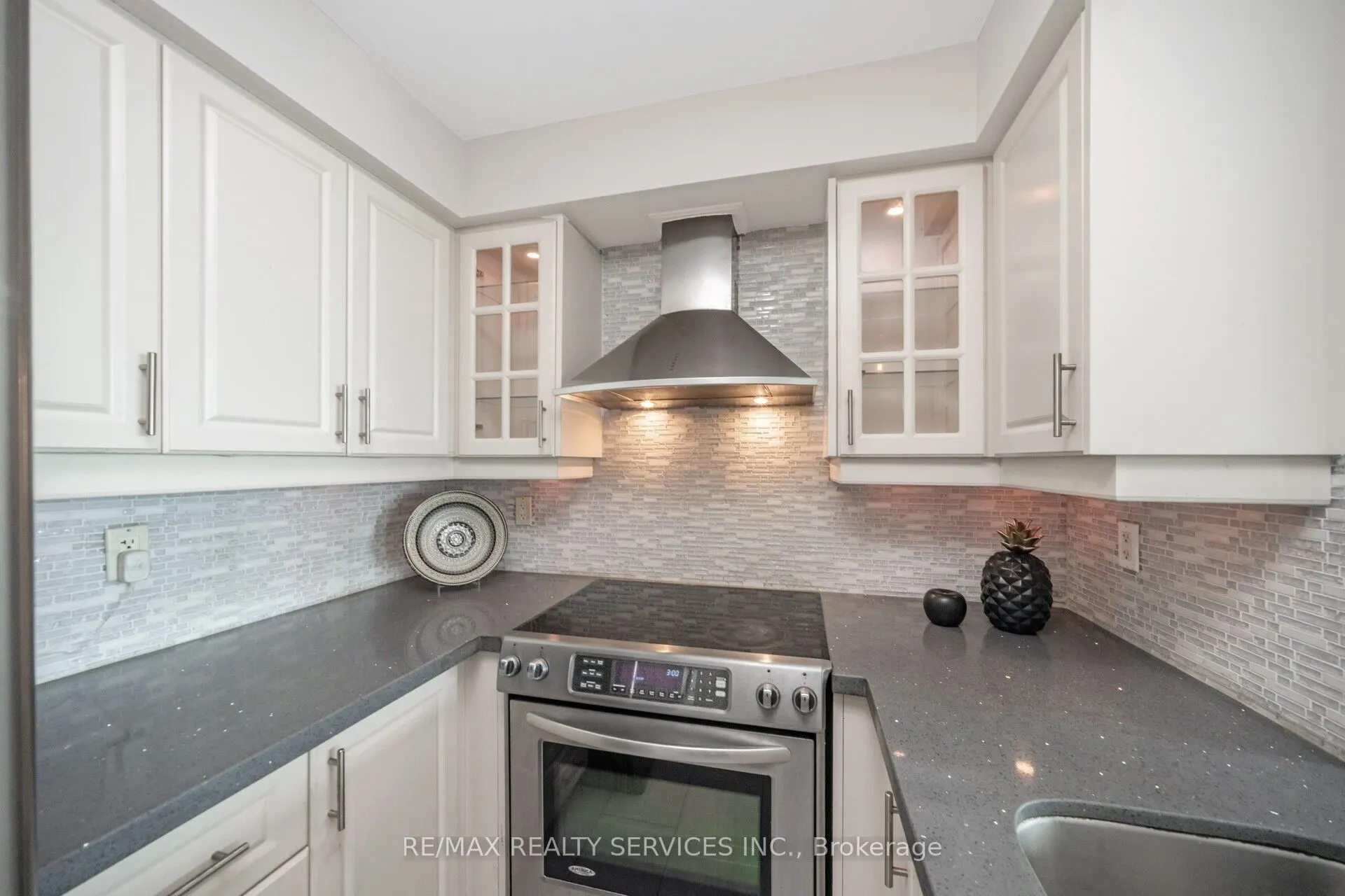 5500 Yonge Street, #2307