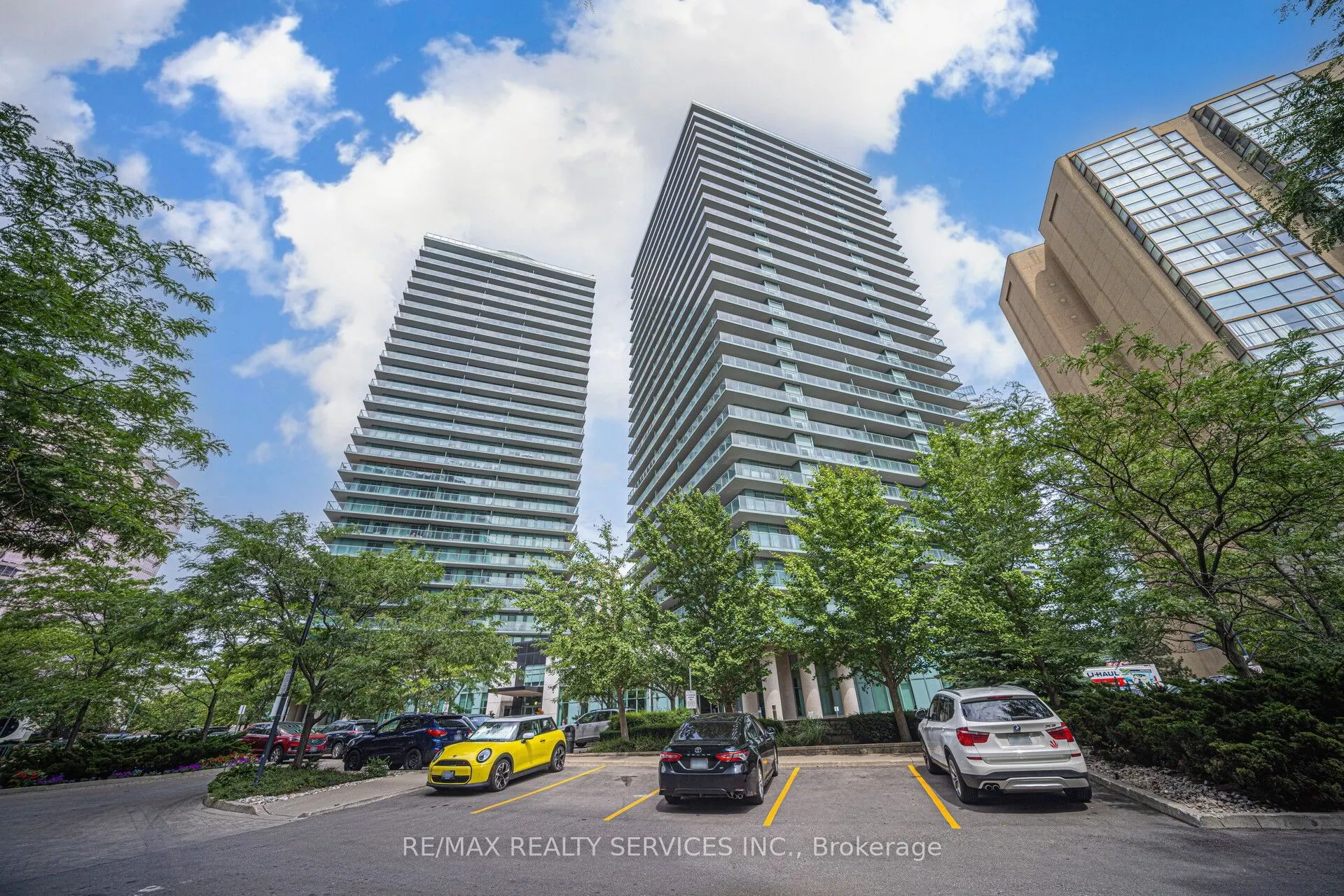5500 Yonge Street, #2307