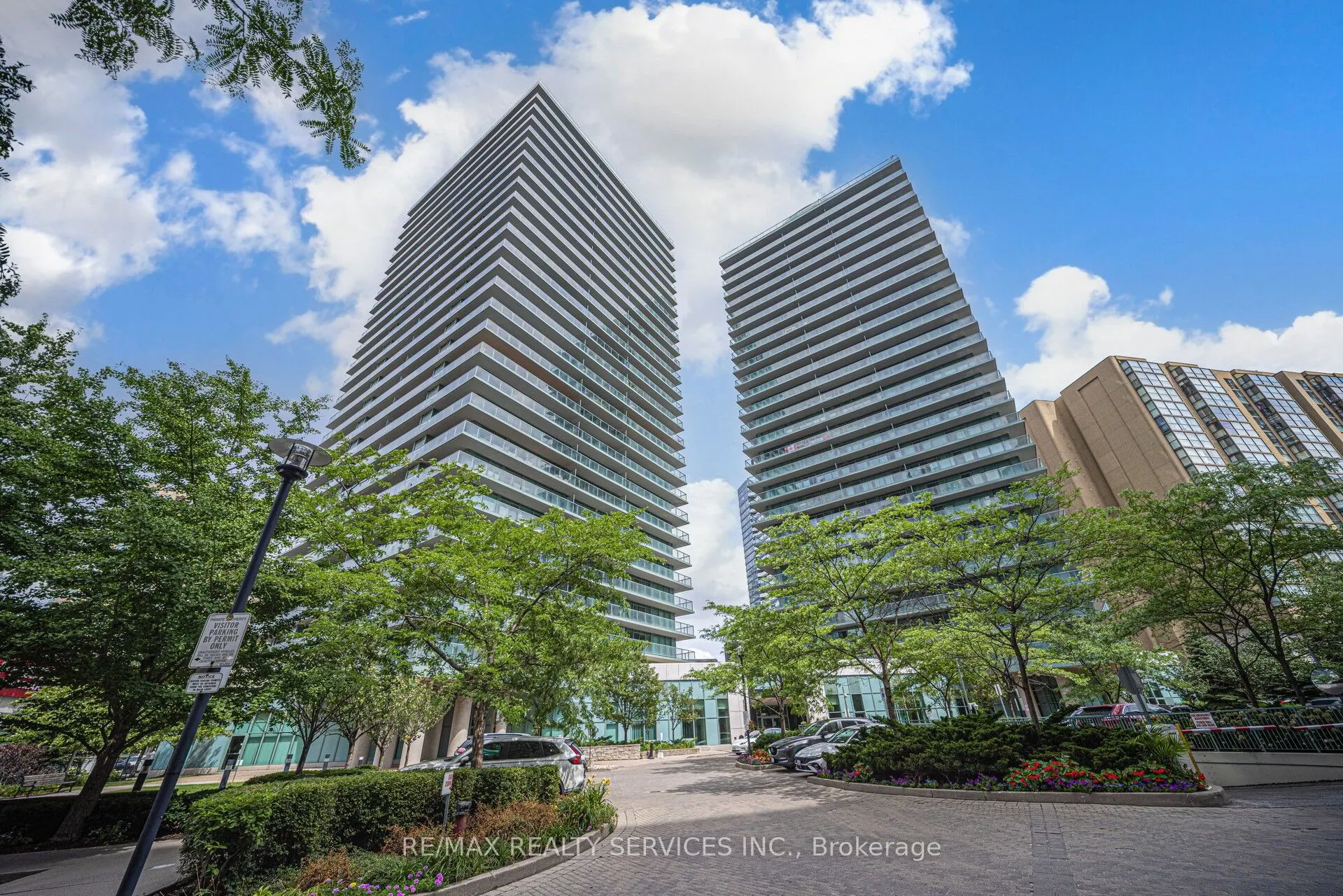 5500 Yonge Street, #2307