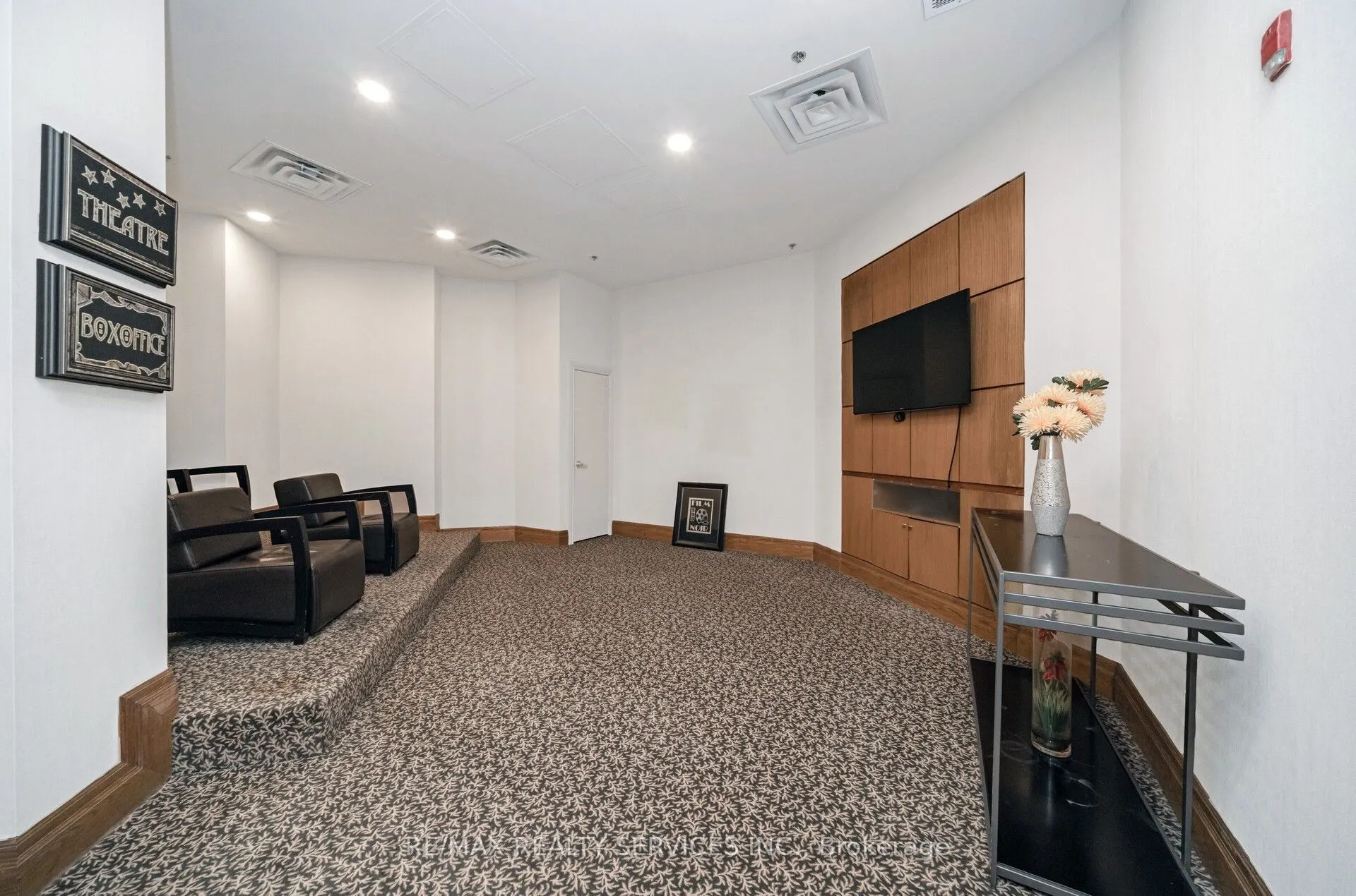 5500 Yonge Street, #2307