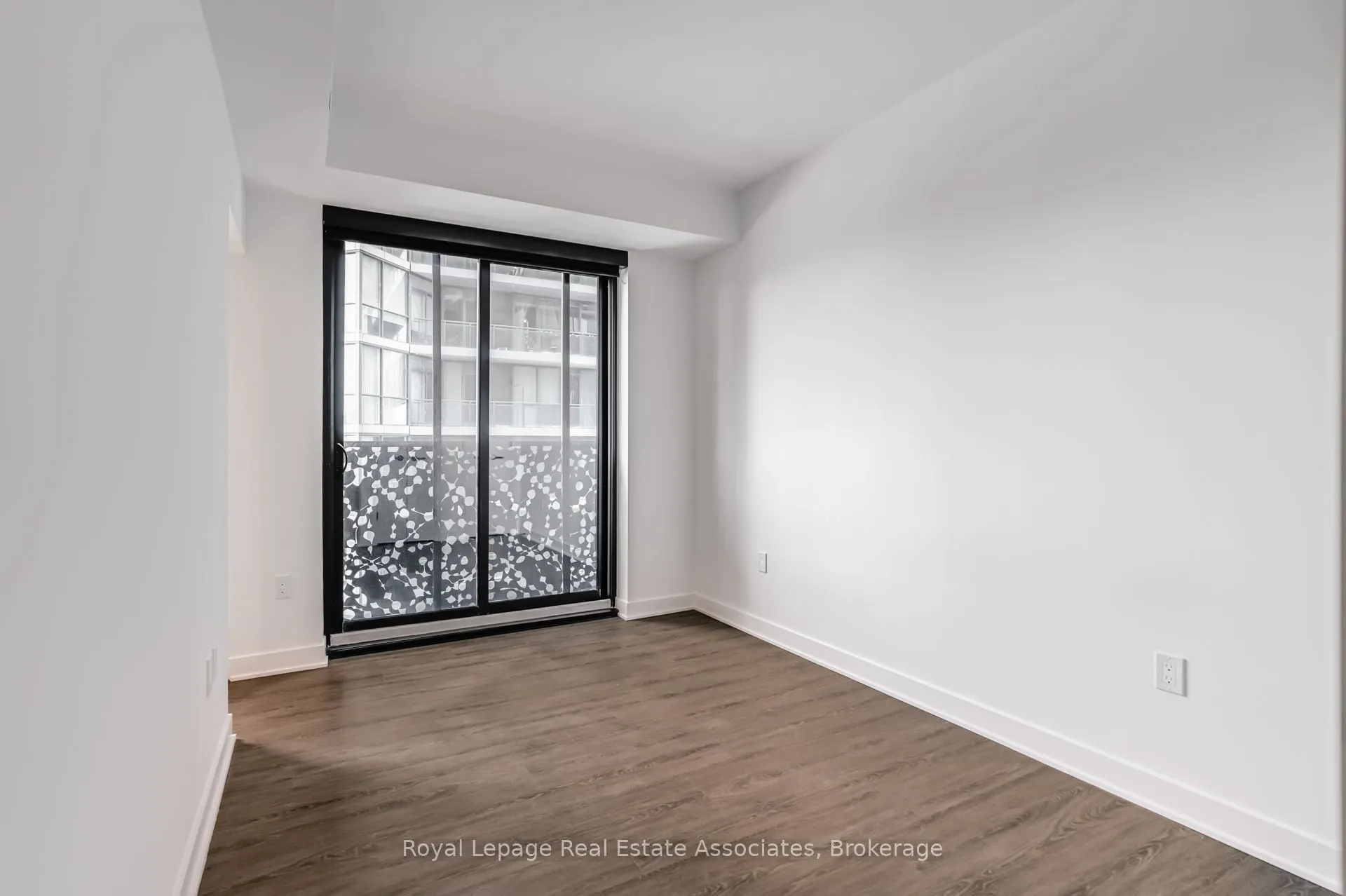 55 Charles Street E, #2206