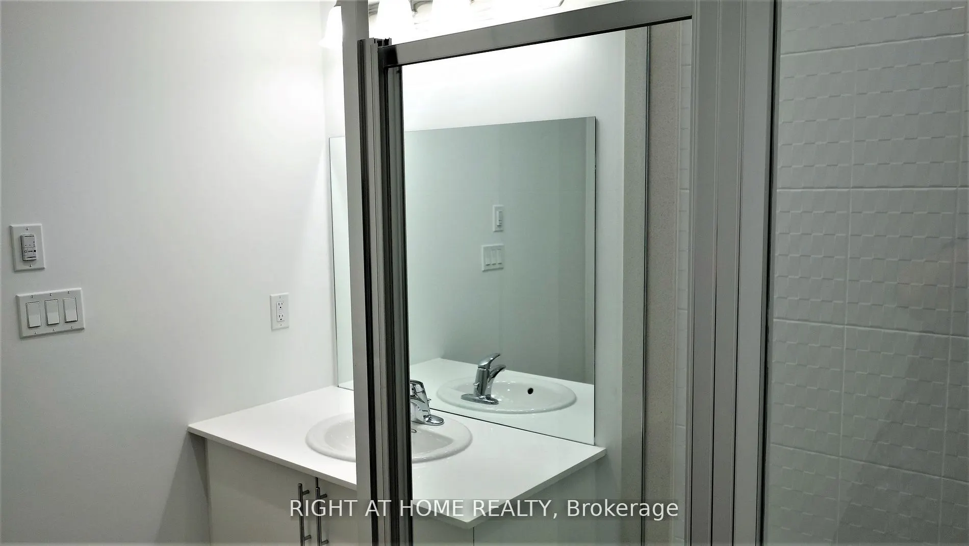 14 Marquette Avenue, #5