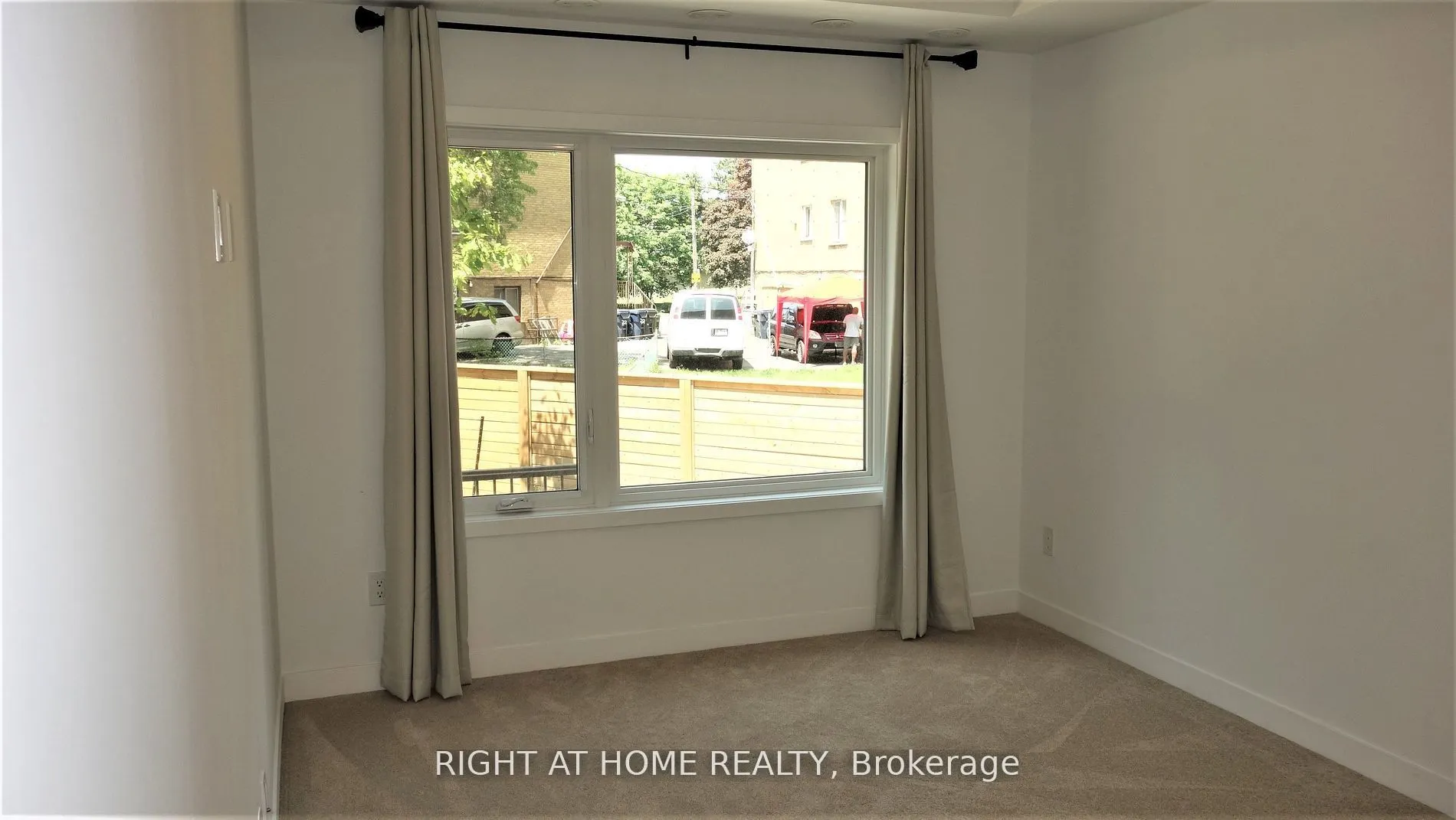 14 Marquette Avenue, #5