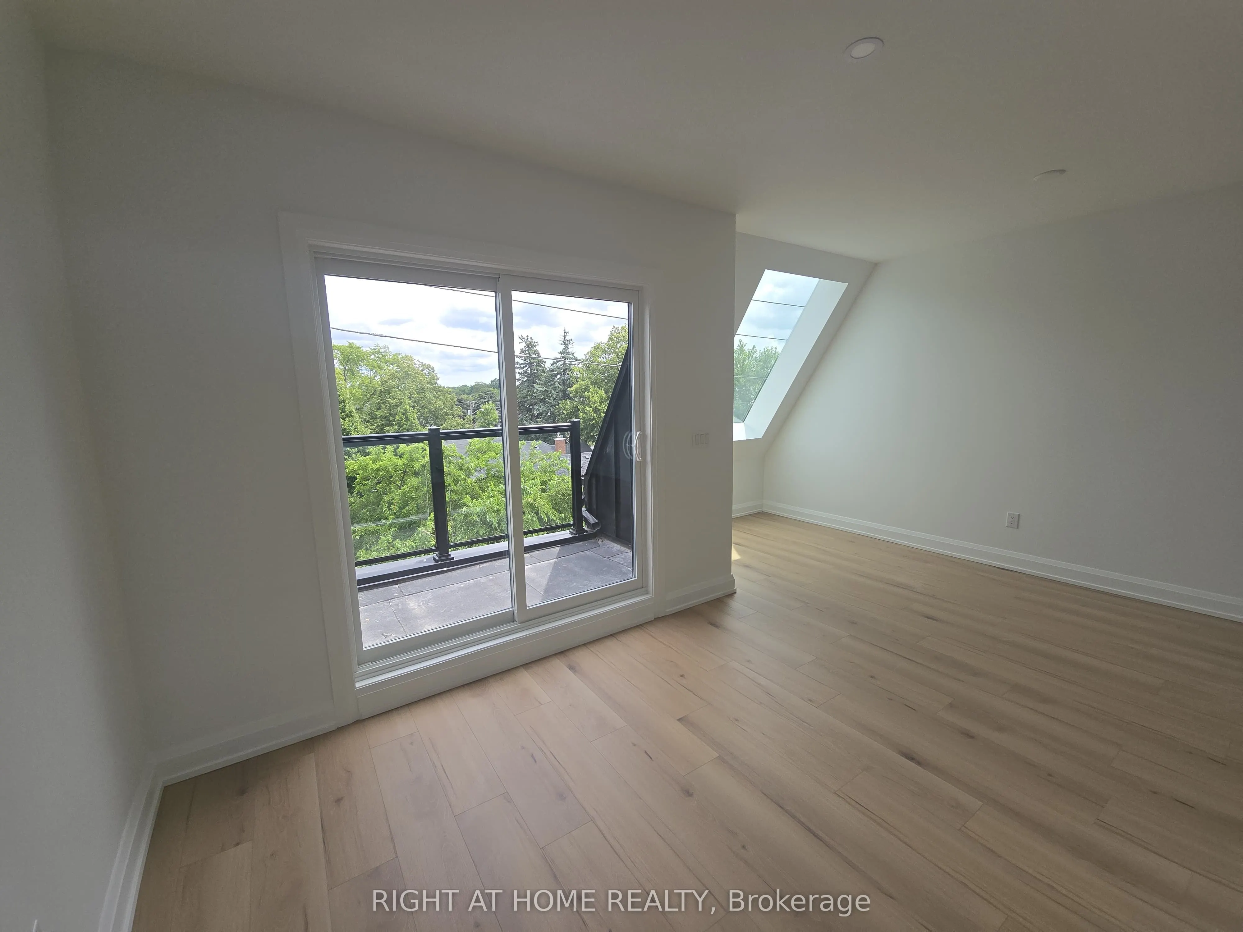 696 Winona Drive, #3