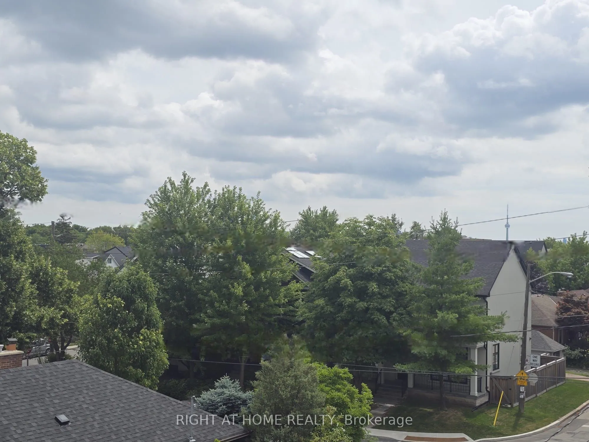 696 Winona Drive, #3