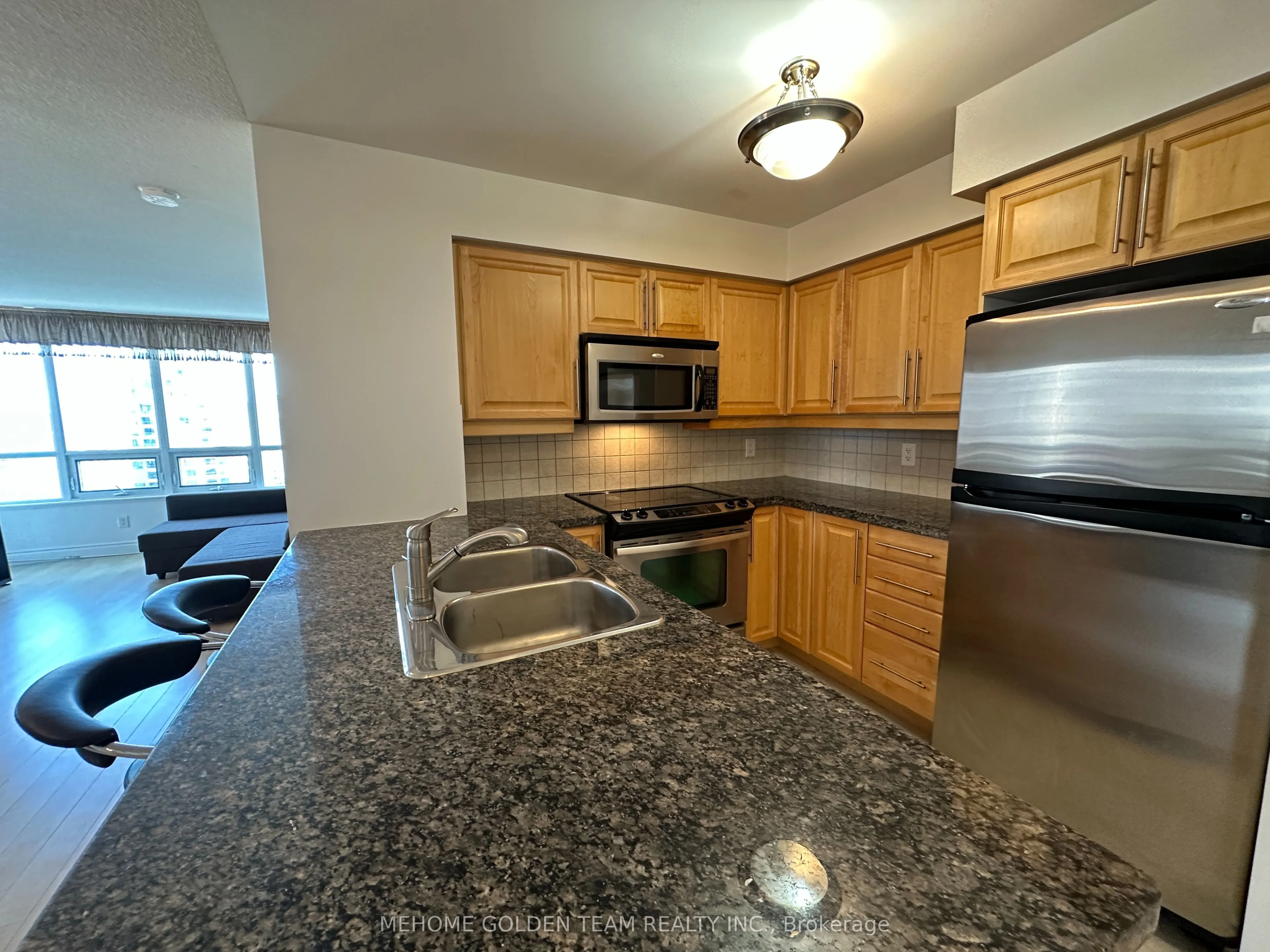 25 Greenview Avenue, #1926