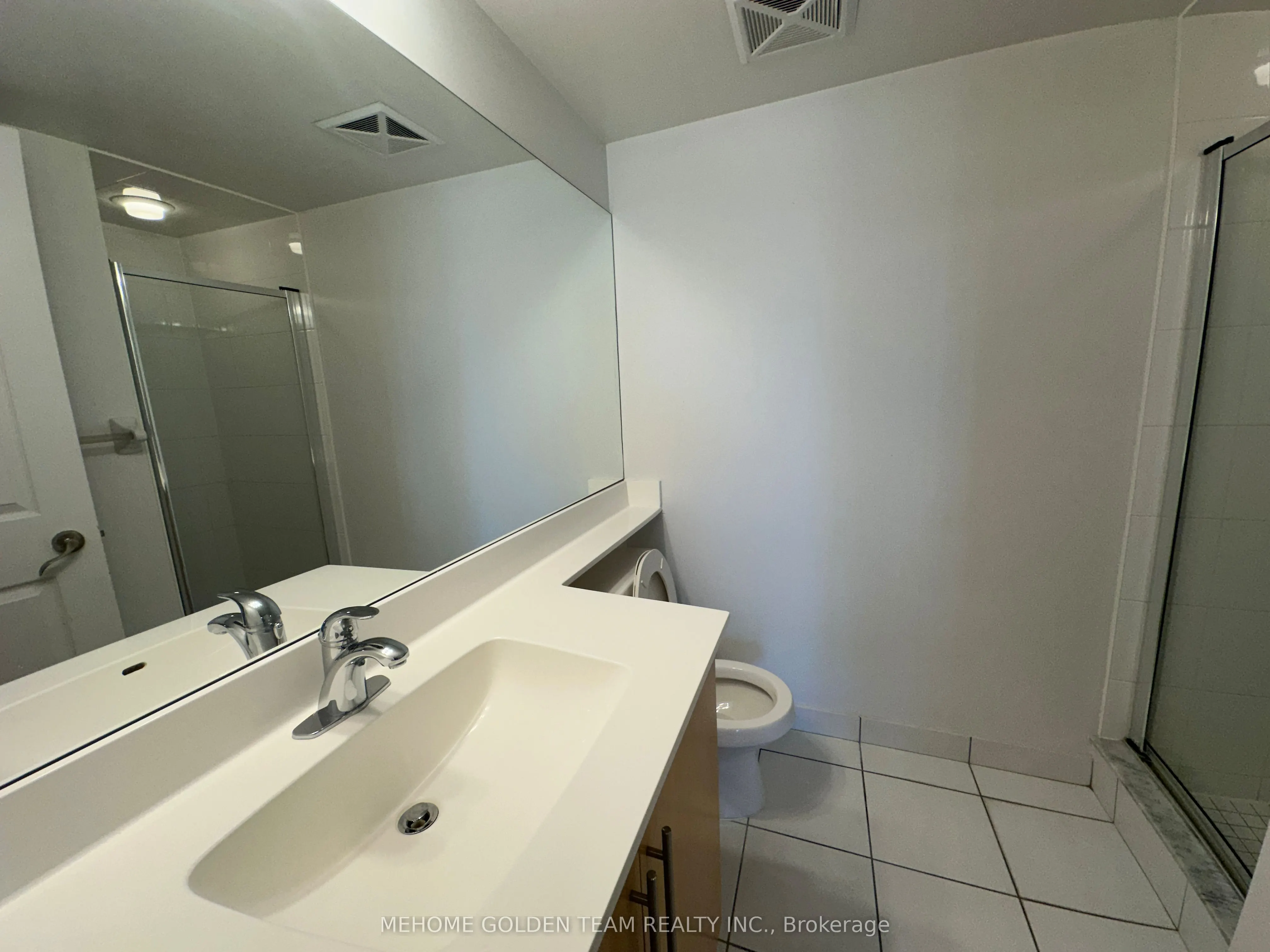 25 Greenview Avenue, #1926