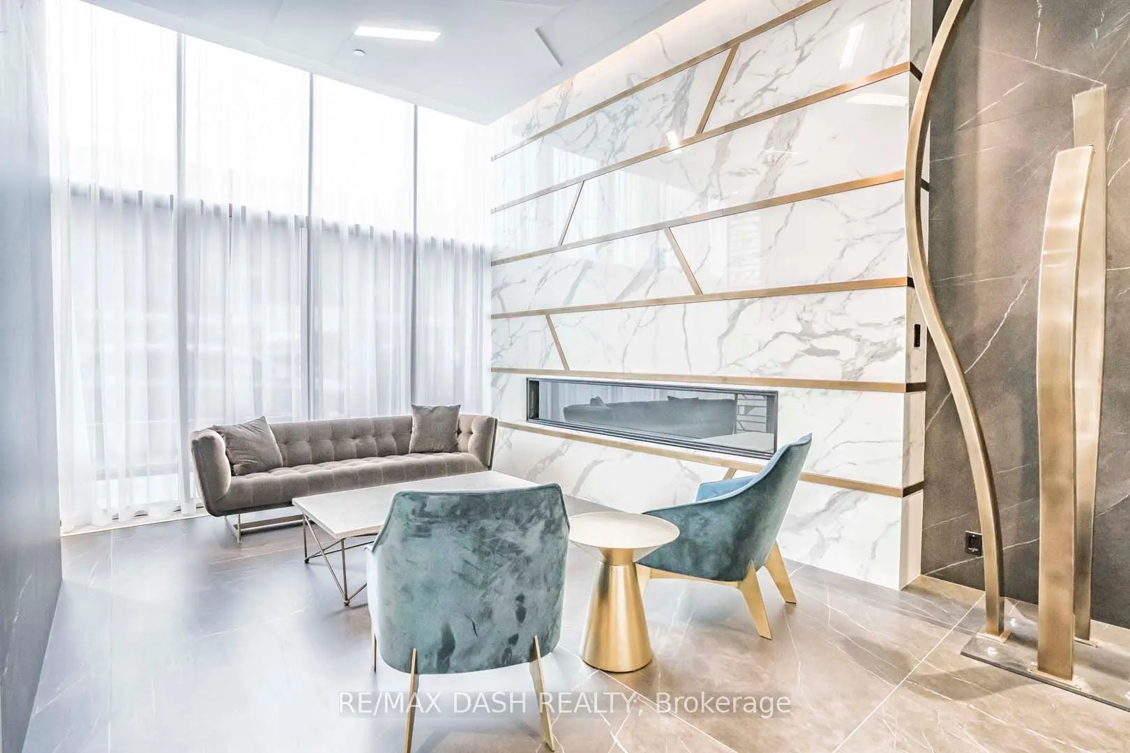 151 Avenue Road #501