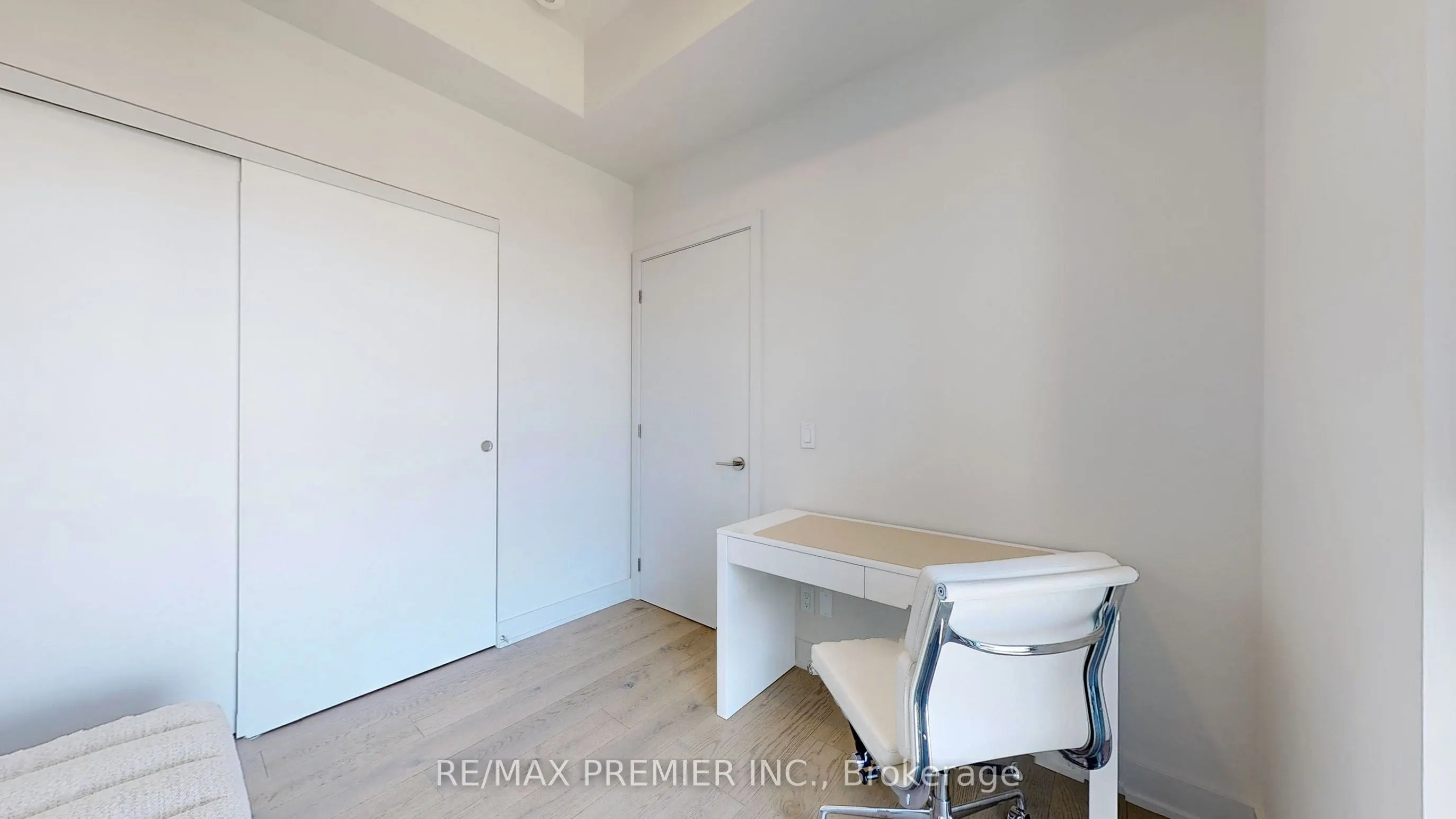 8 Cumberland Street, #4403