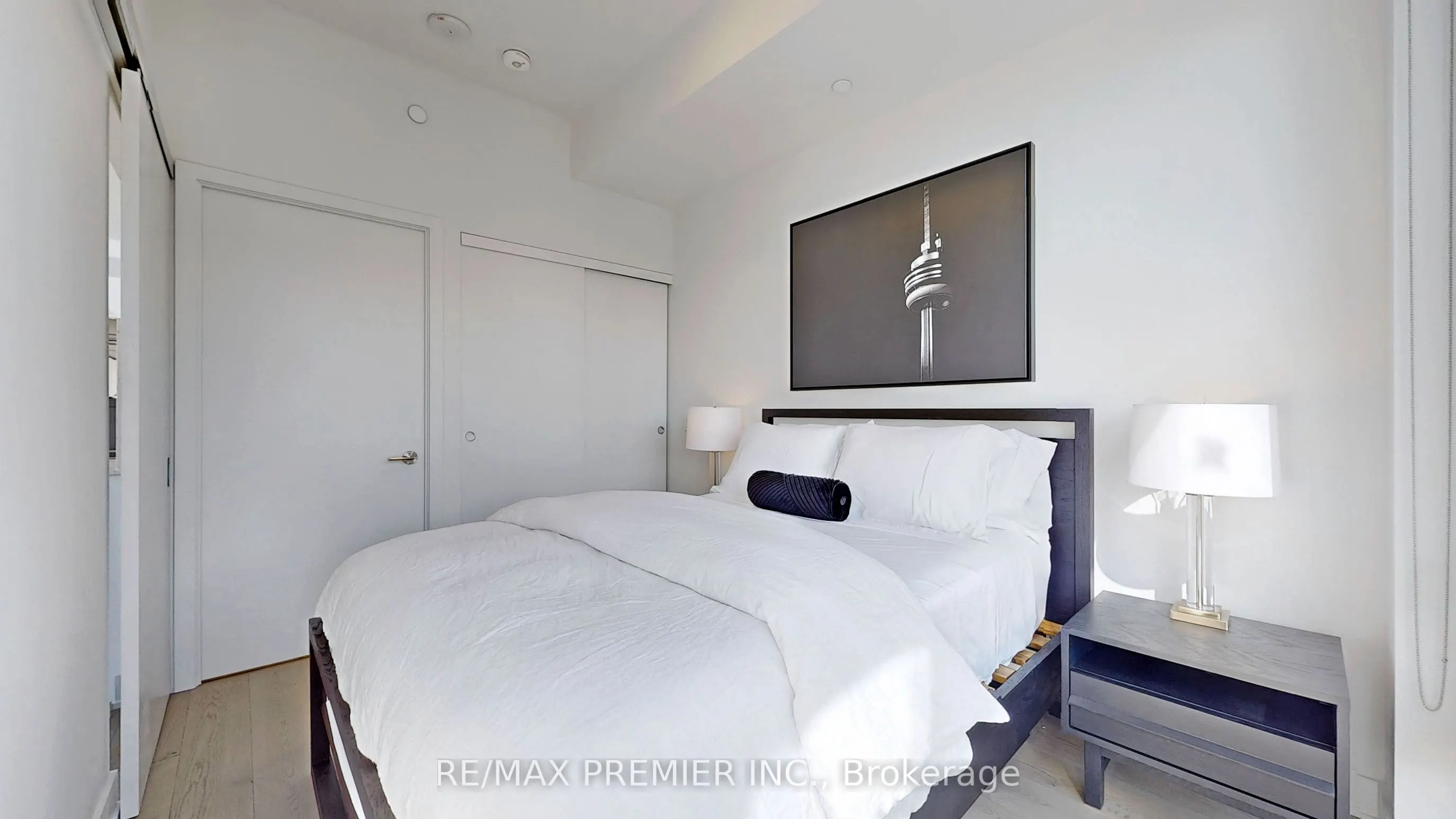 8 Cumberland Street, #4403