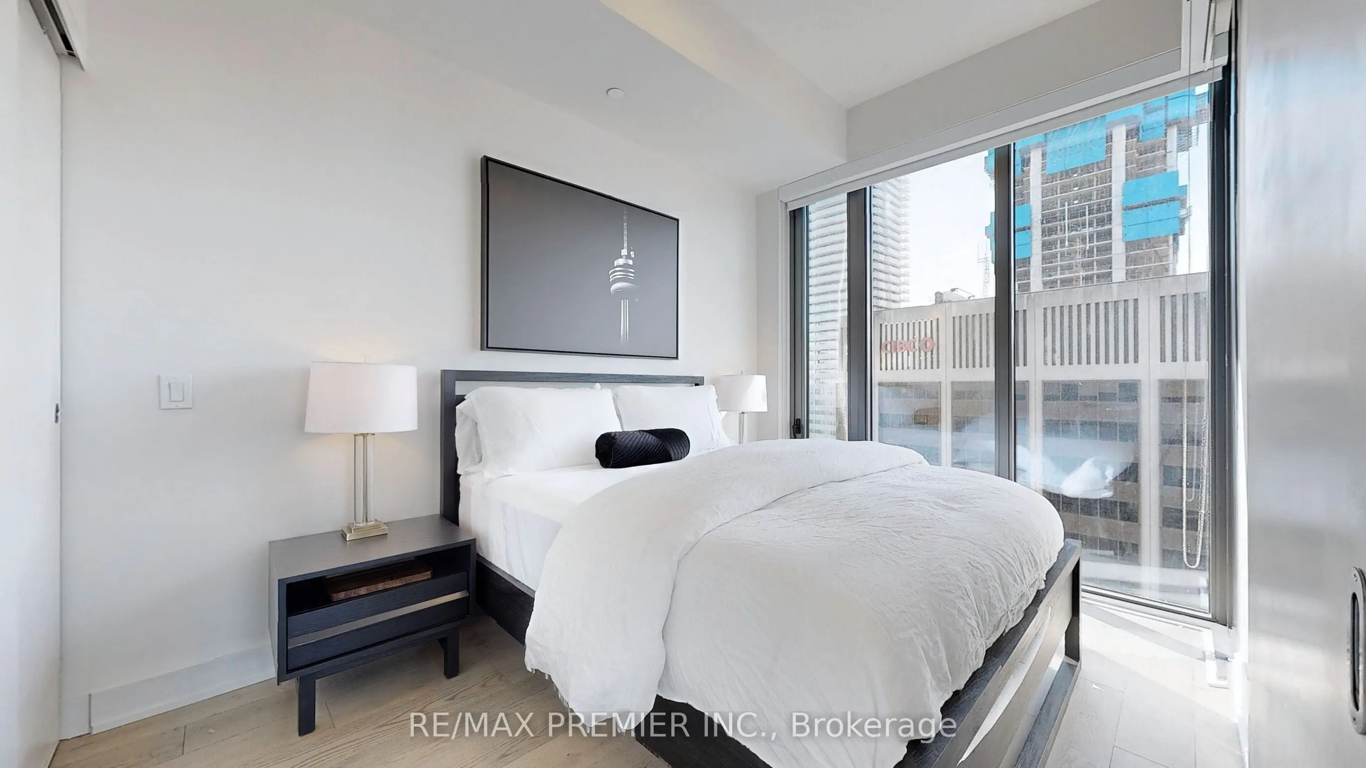 8 Cumberland Street, #4403