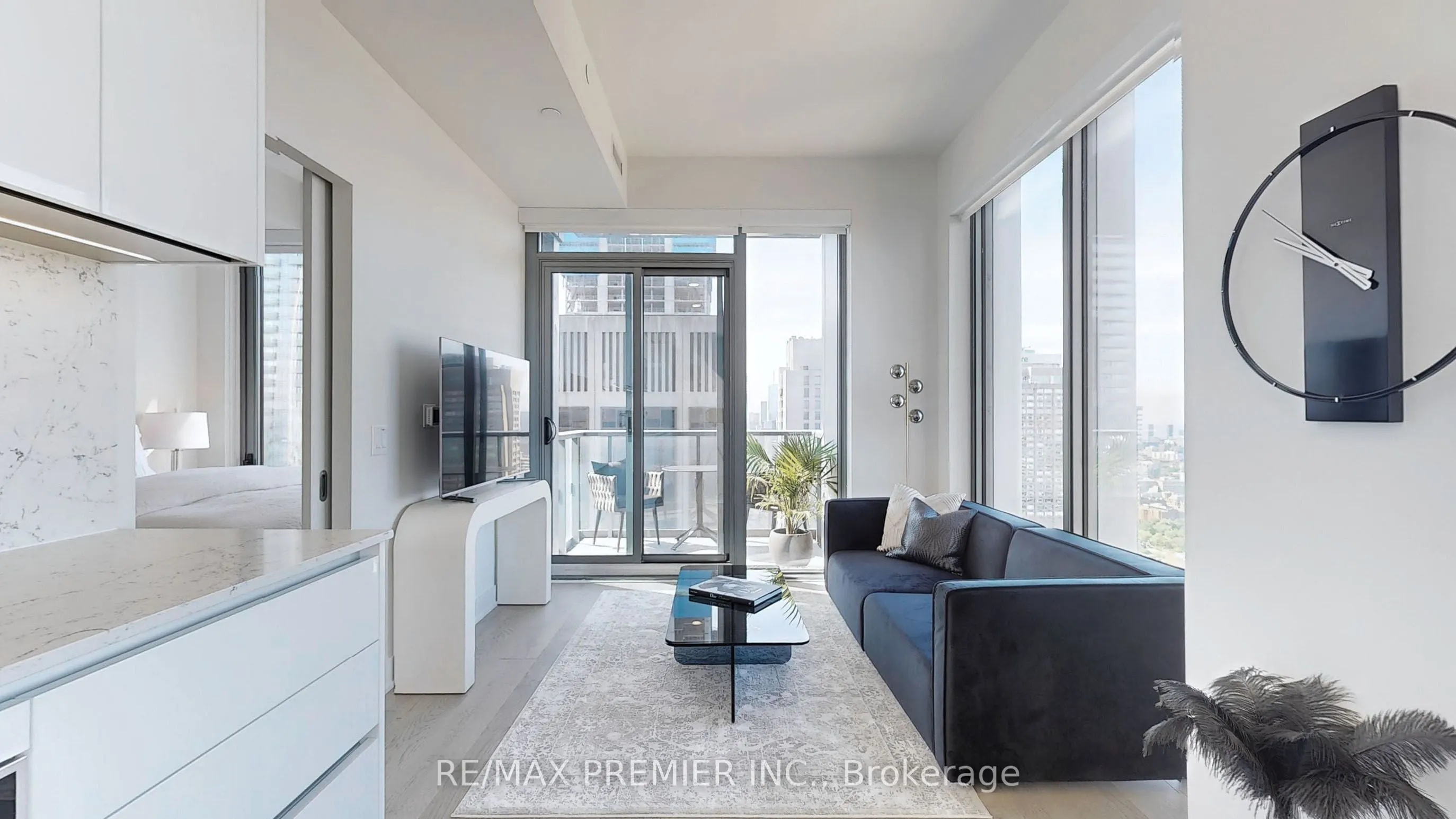 8 Cumberland Street, #4403
