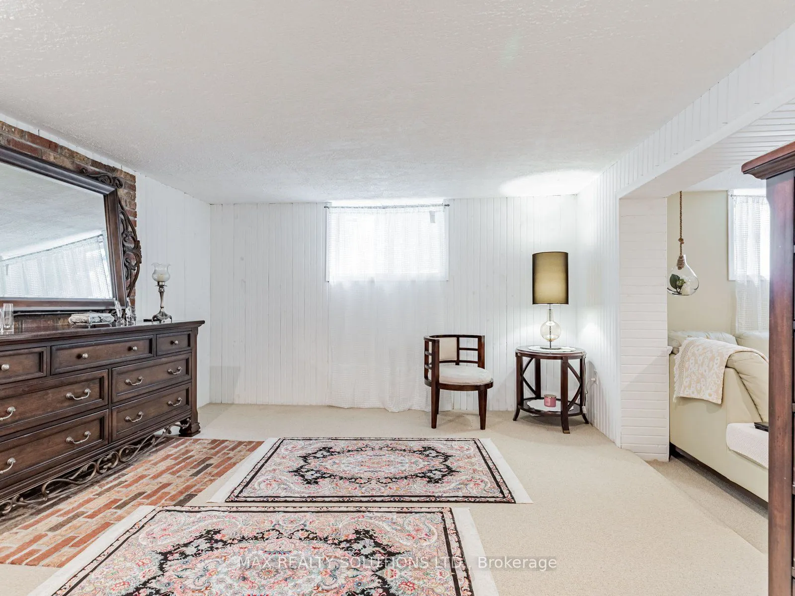 162 Beechwood Avenue, #/ Lower Level