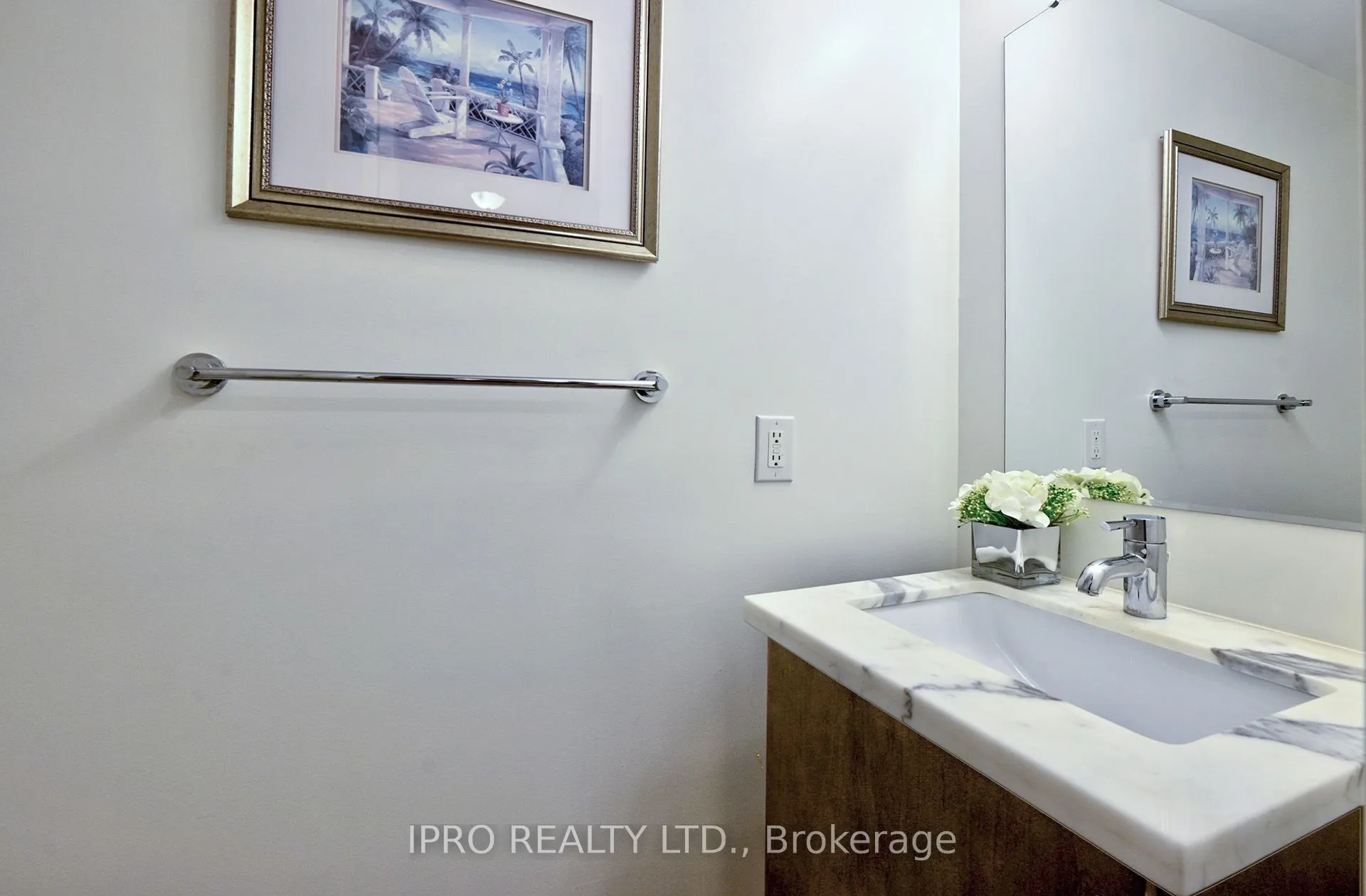2603 Bathurst Street, #101