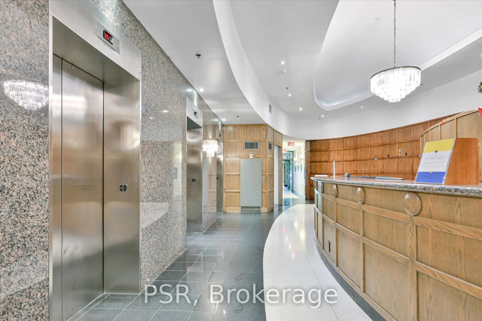 102 Bloor Street W, #601