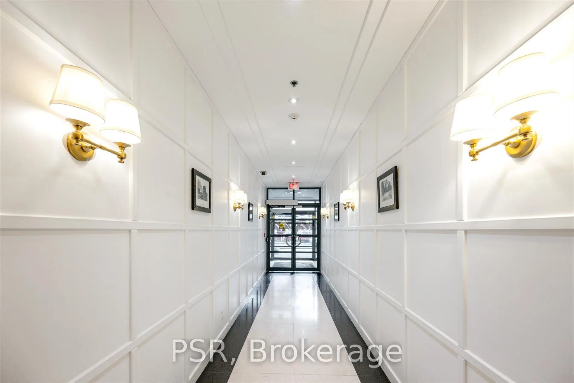 102 Bloor Street W, #601