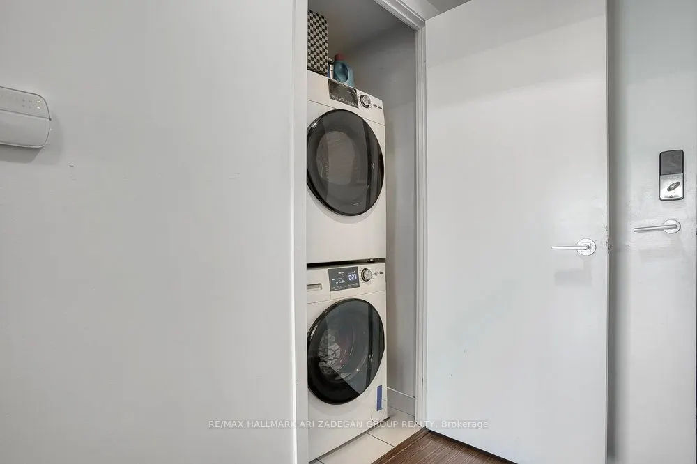 151 Dan Leckie Way, #601