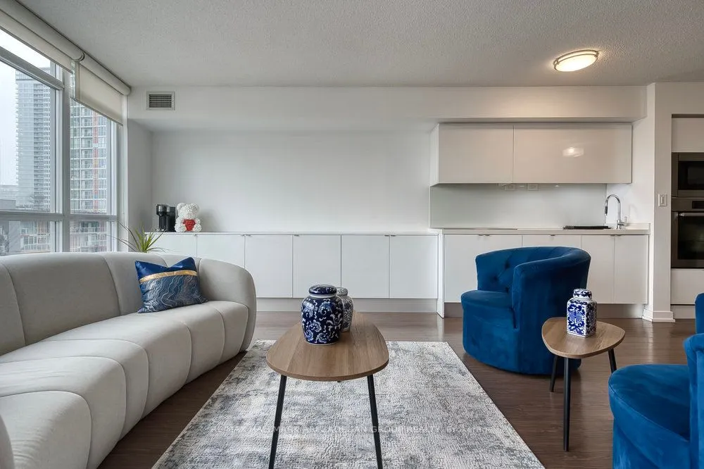 151 Dan Leckie Way, #601