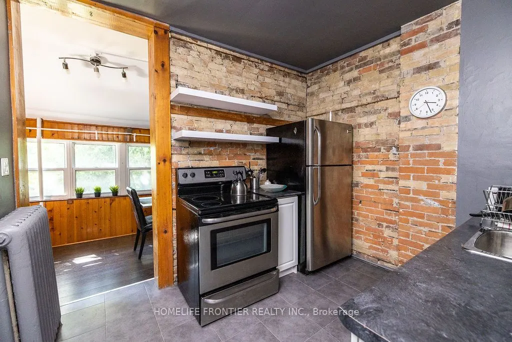 506 Markham Street, #2F