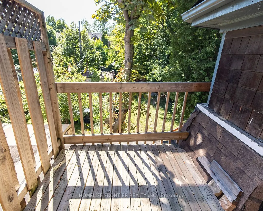 506 Markham Street, #2F
