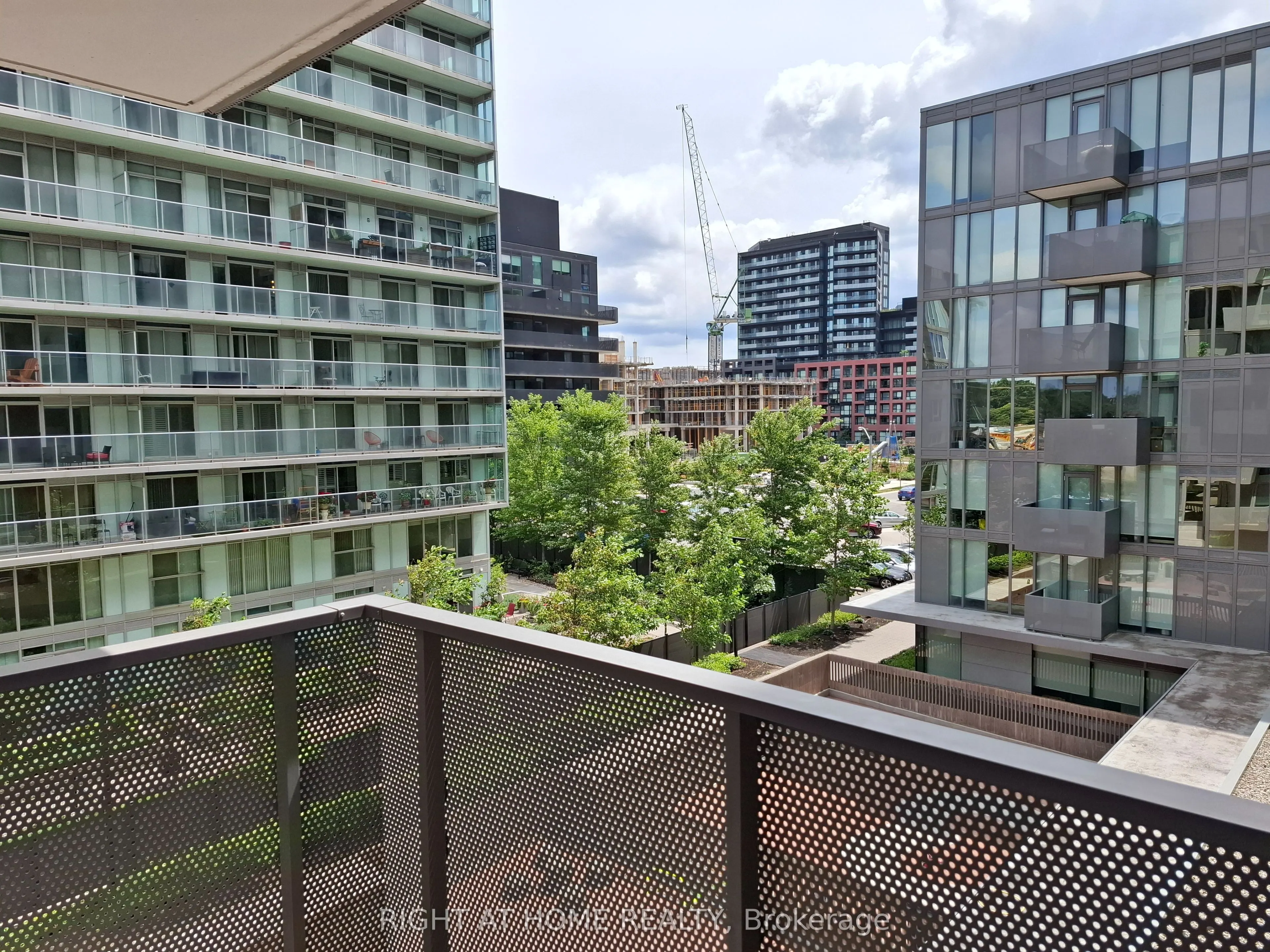 38 Monte Kwinter Court, #425