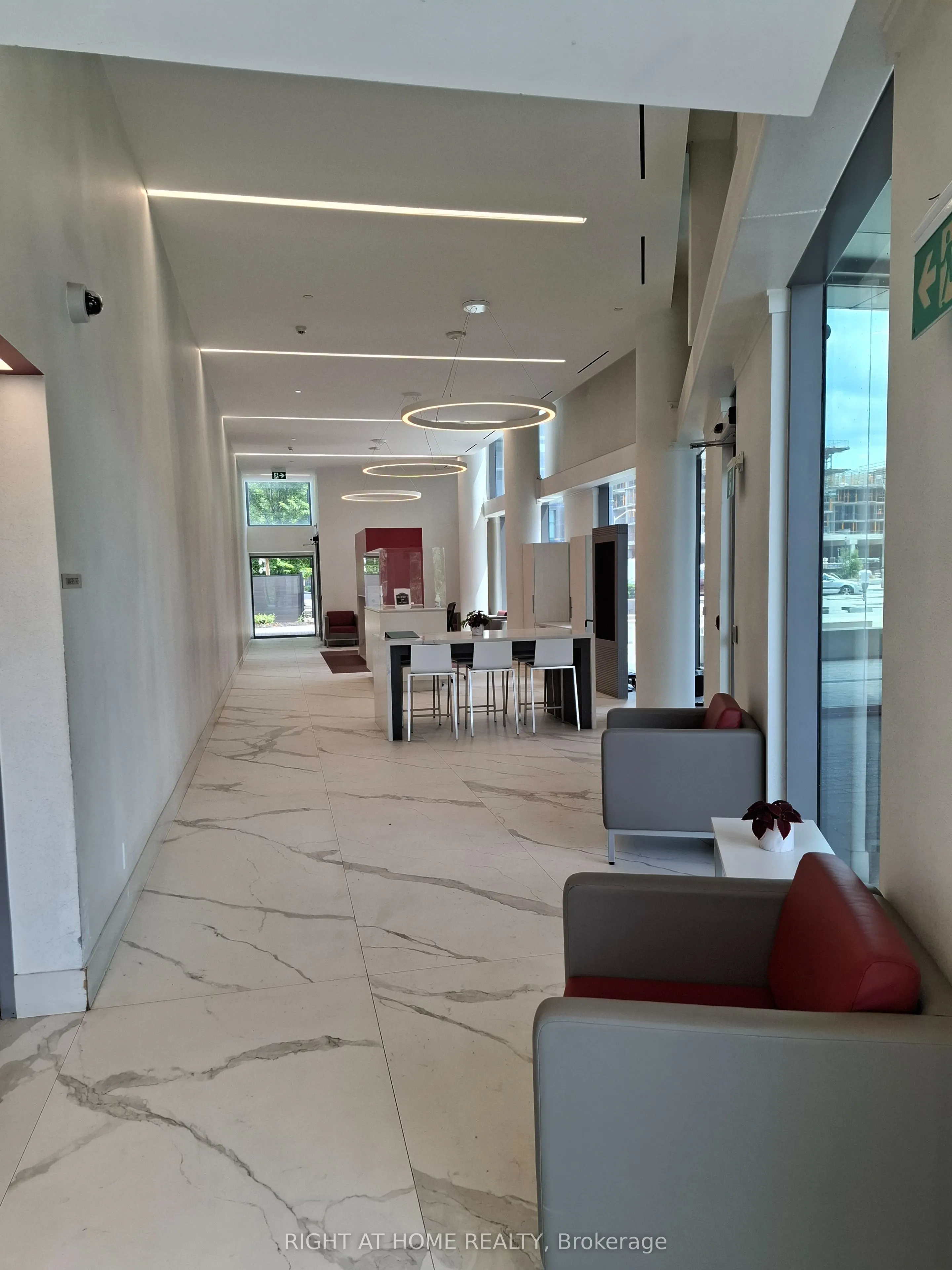 38 Monte Kwinter Court, #425