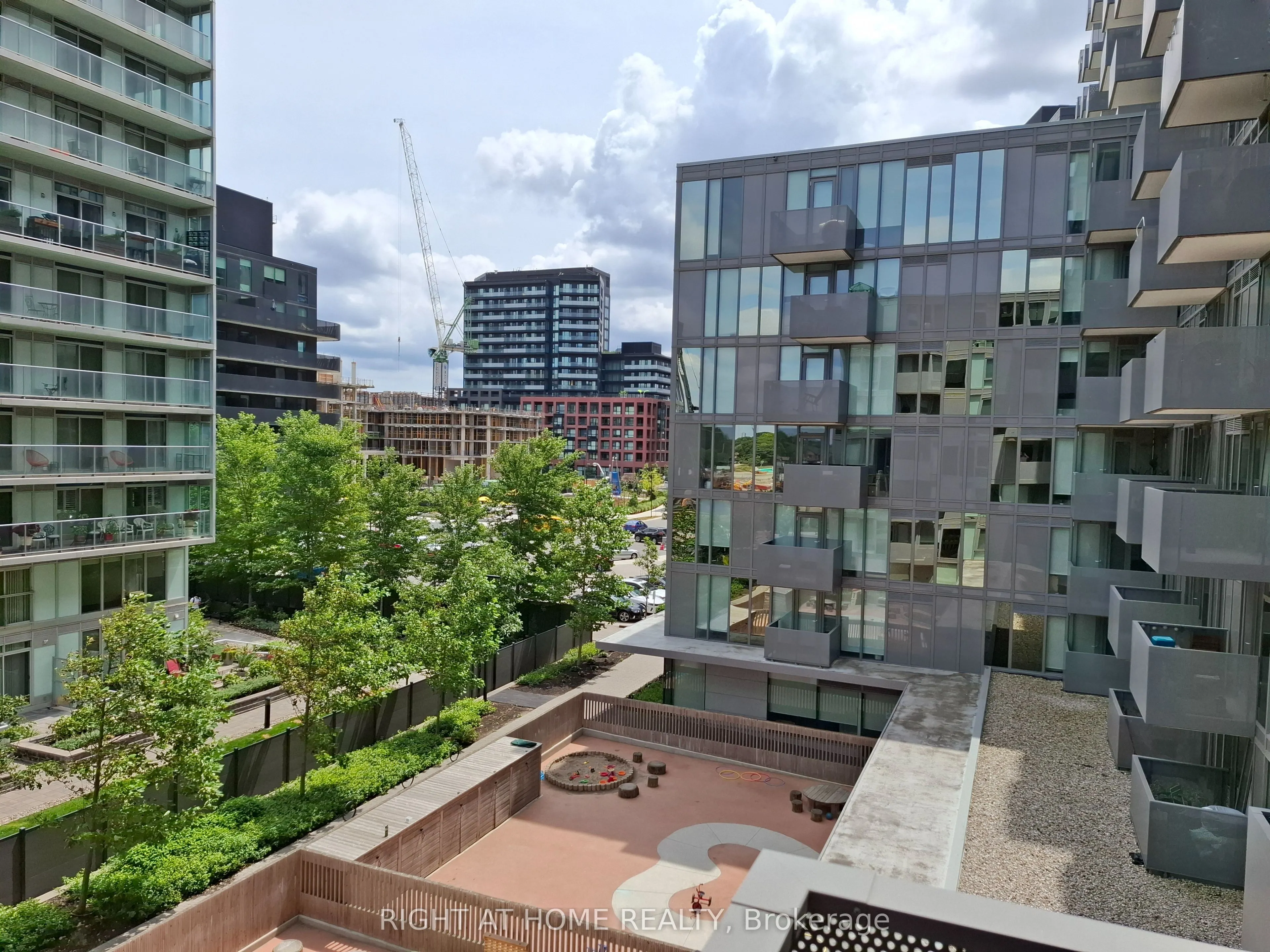38 Monte Kwinter Court, #425