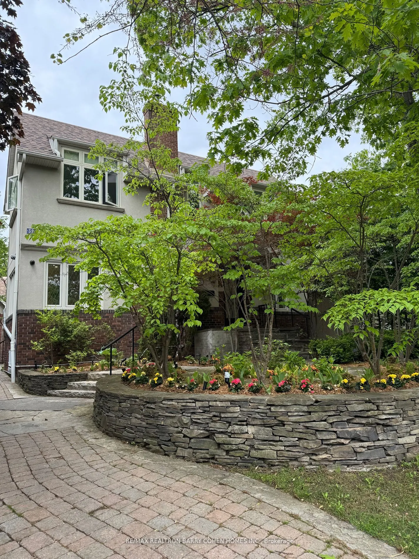 32 Beechwood Avenue
