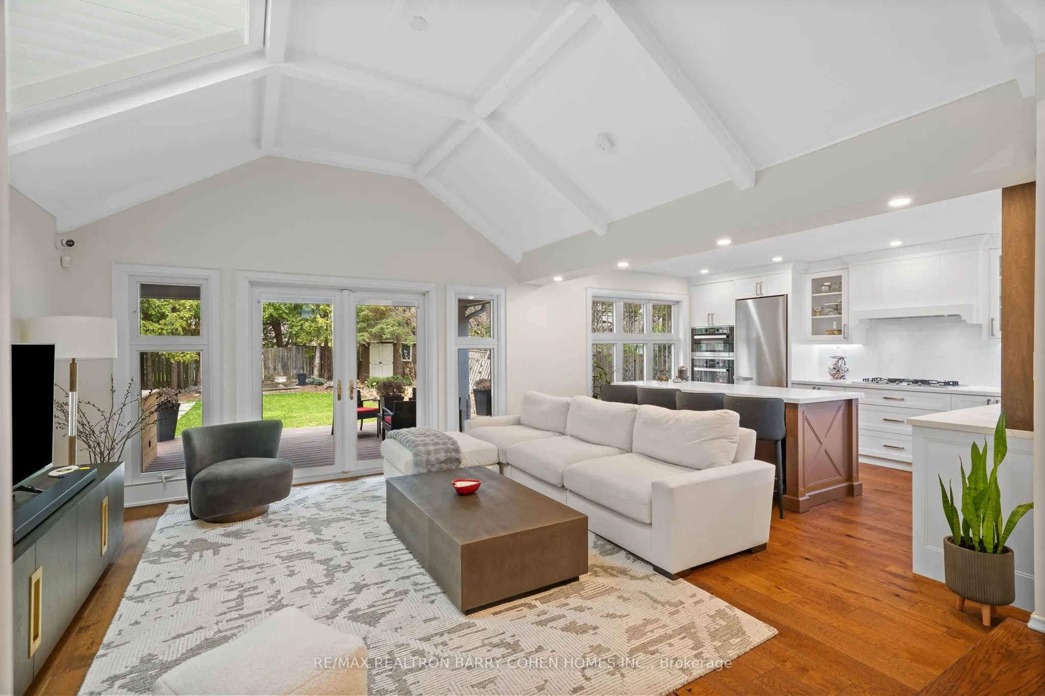 32 Beechwood Avenue