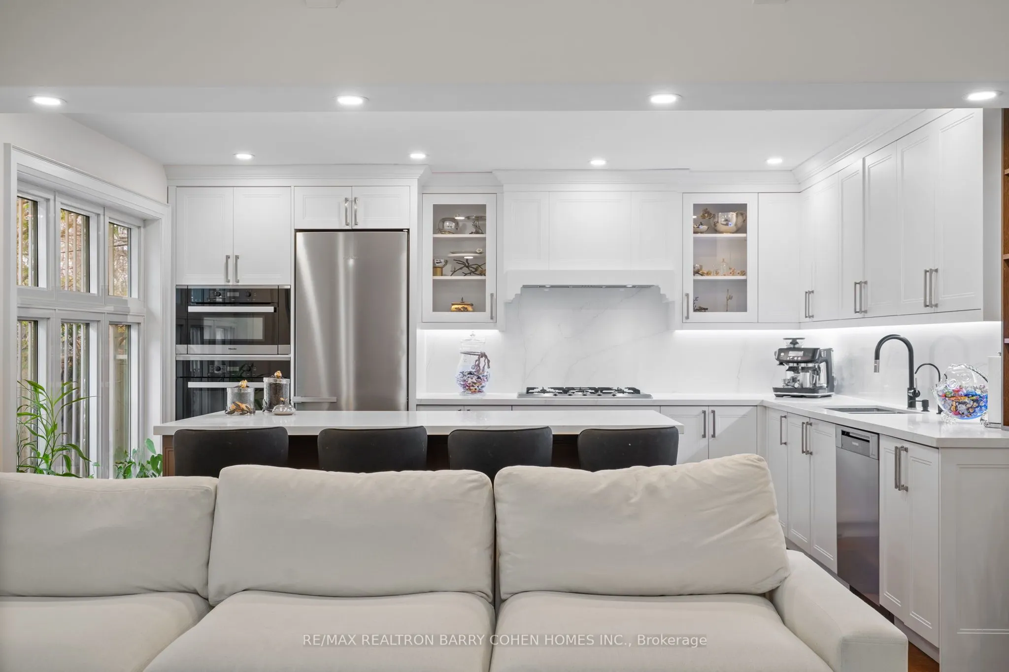32 Beechwood Avenue
