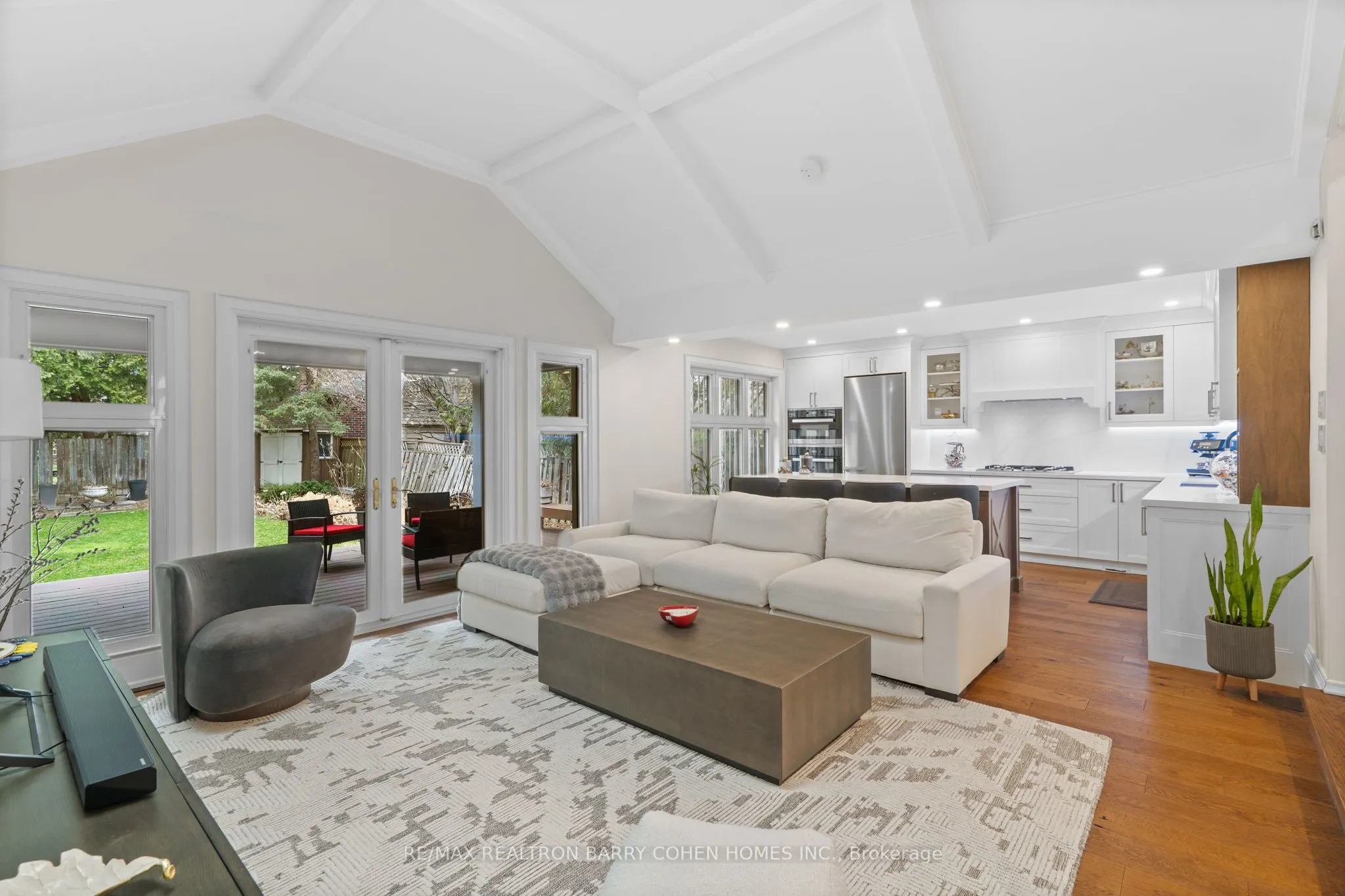 32 Beechwood Avenue