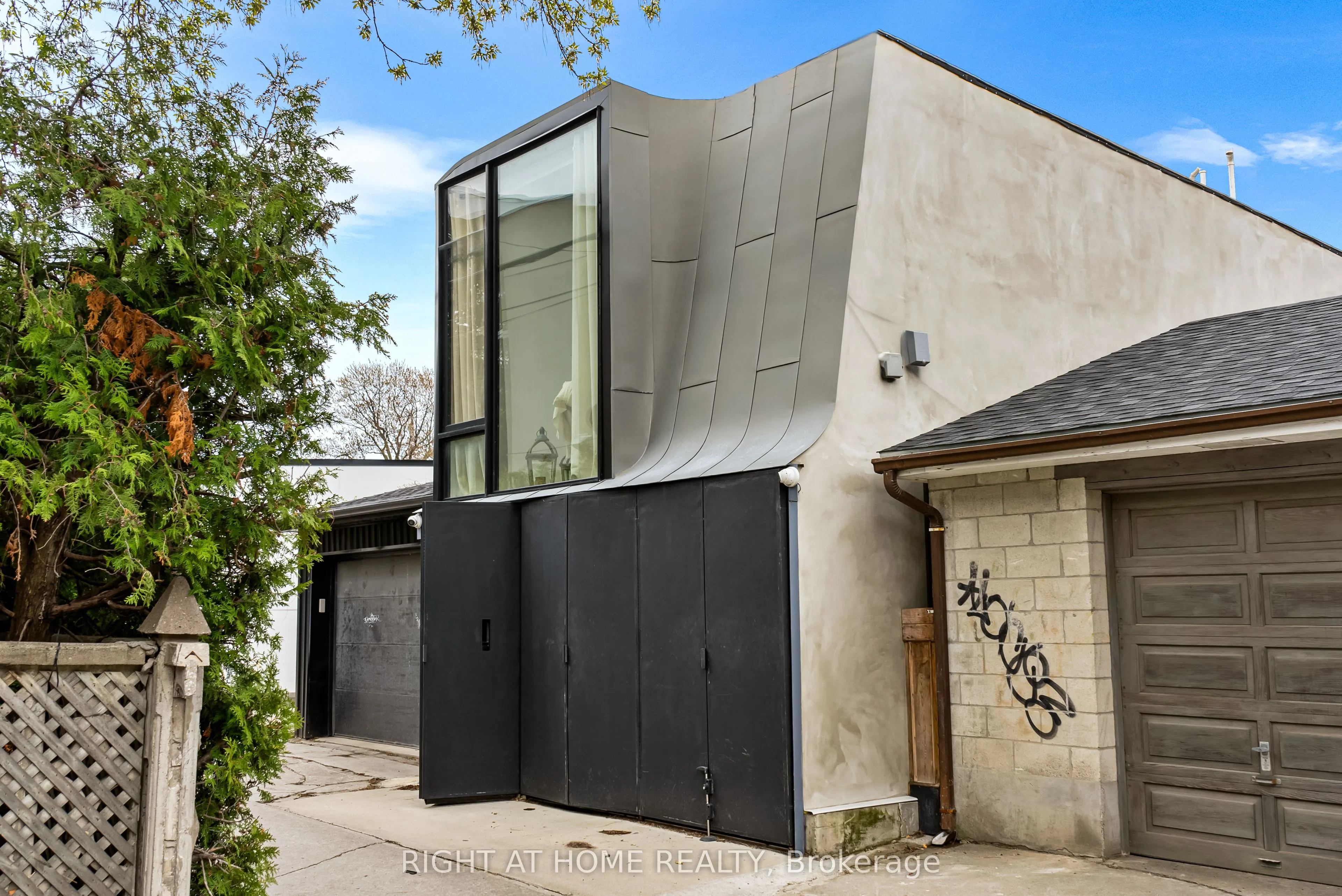 44 Foxley Street, #Laneway House