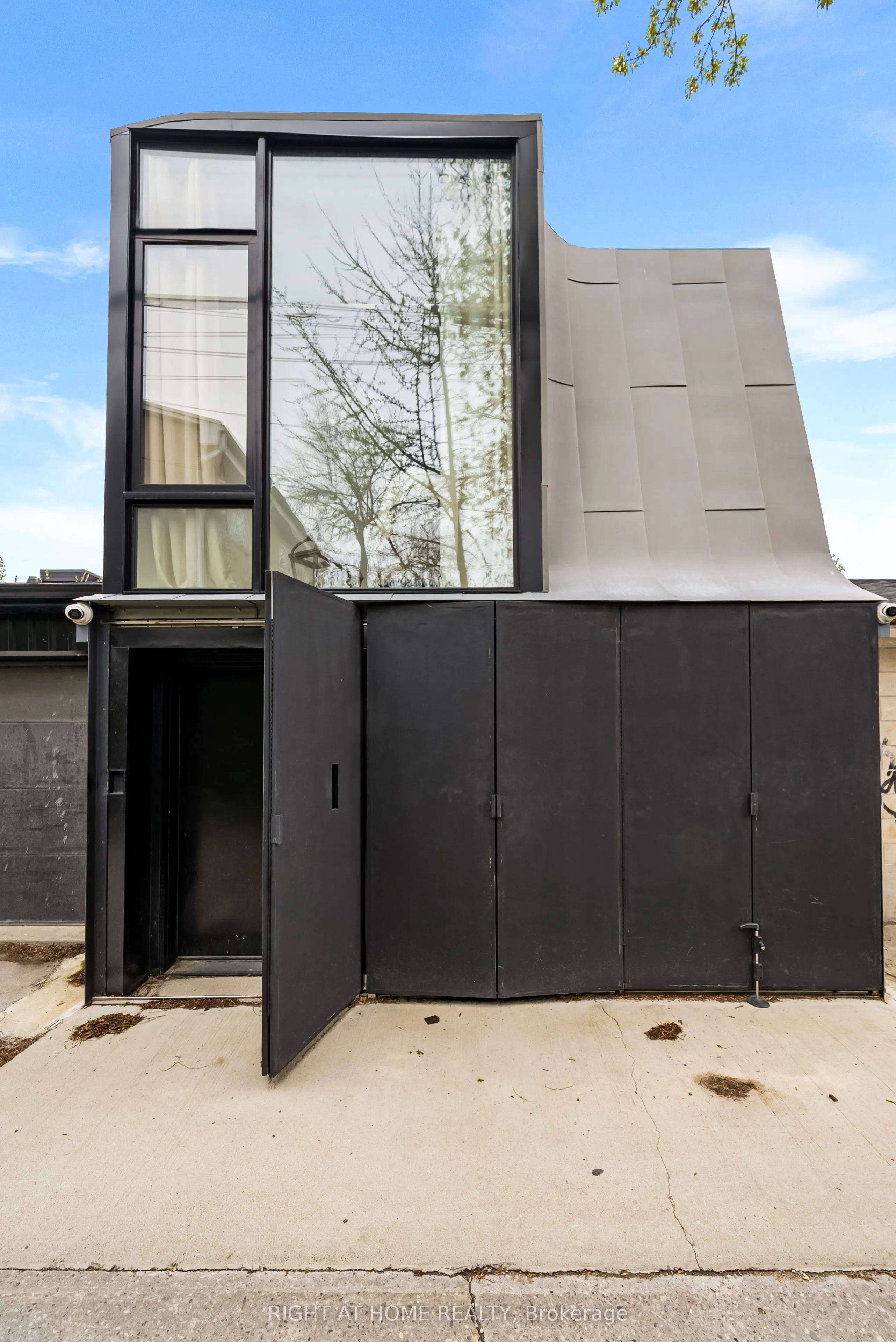 44 Foxley Street, #Laneway House