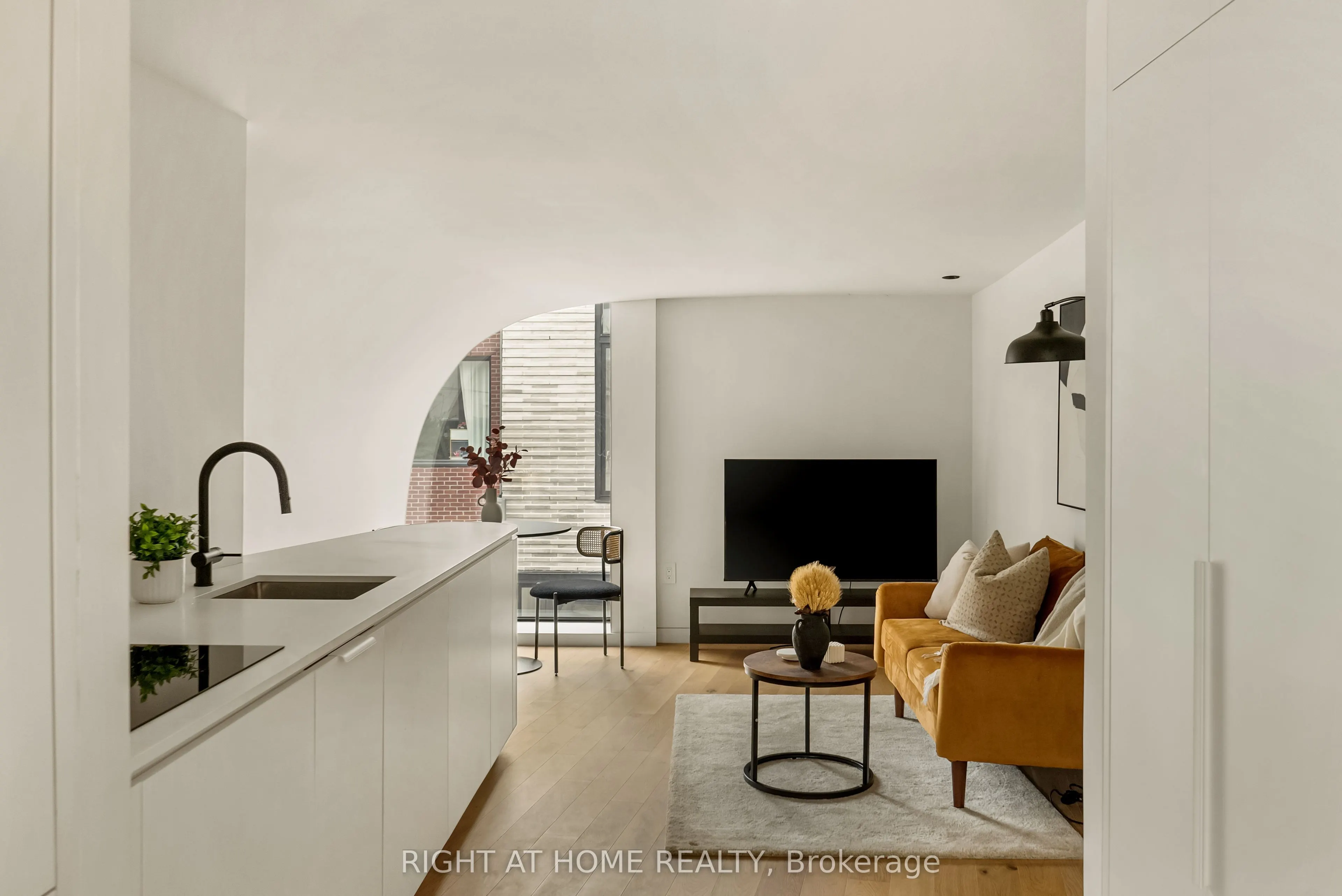 44 Foxley Street, #Laneway House