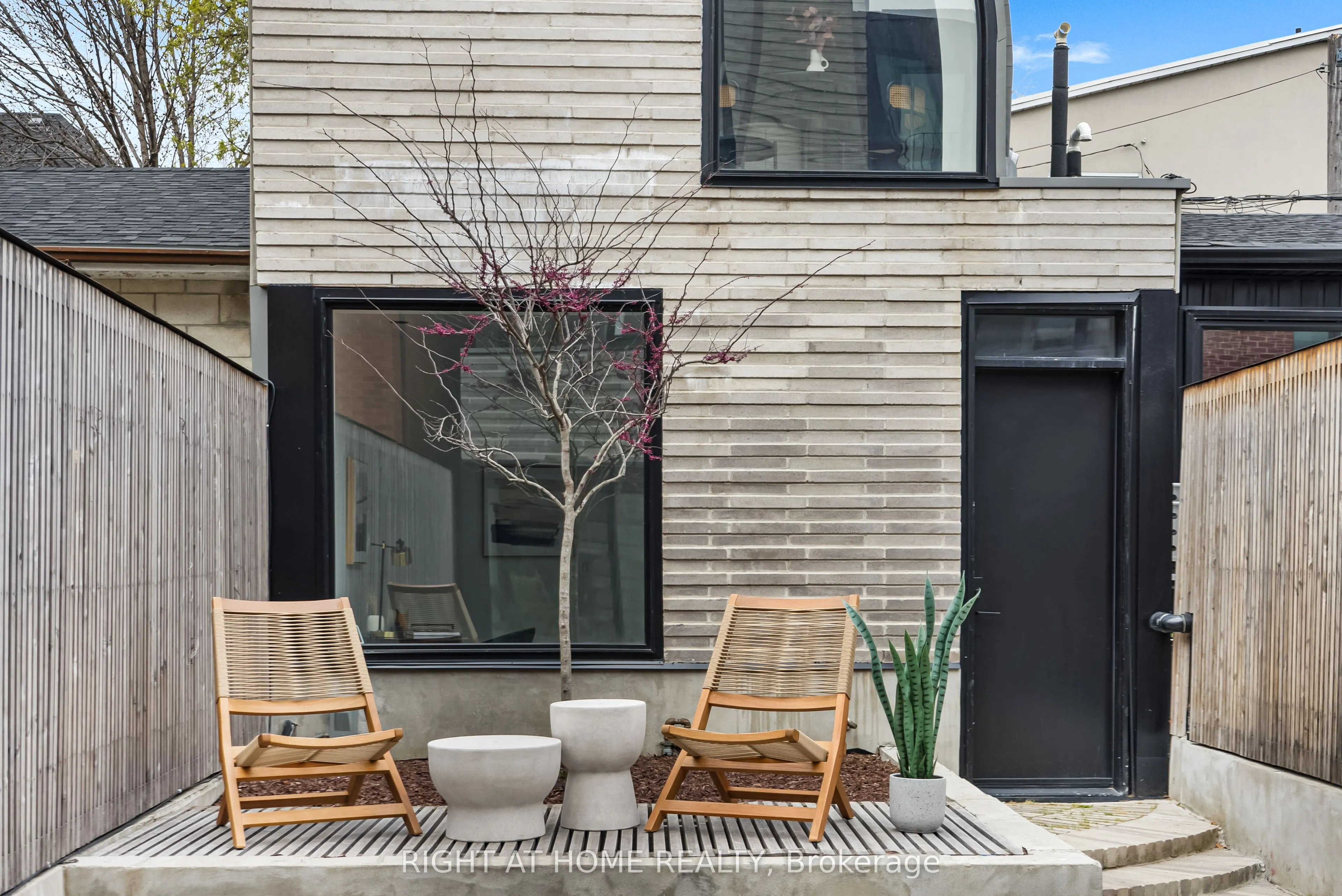 44 Foxley Street, #Laneway House
