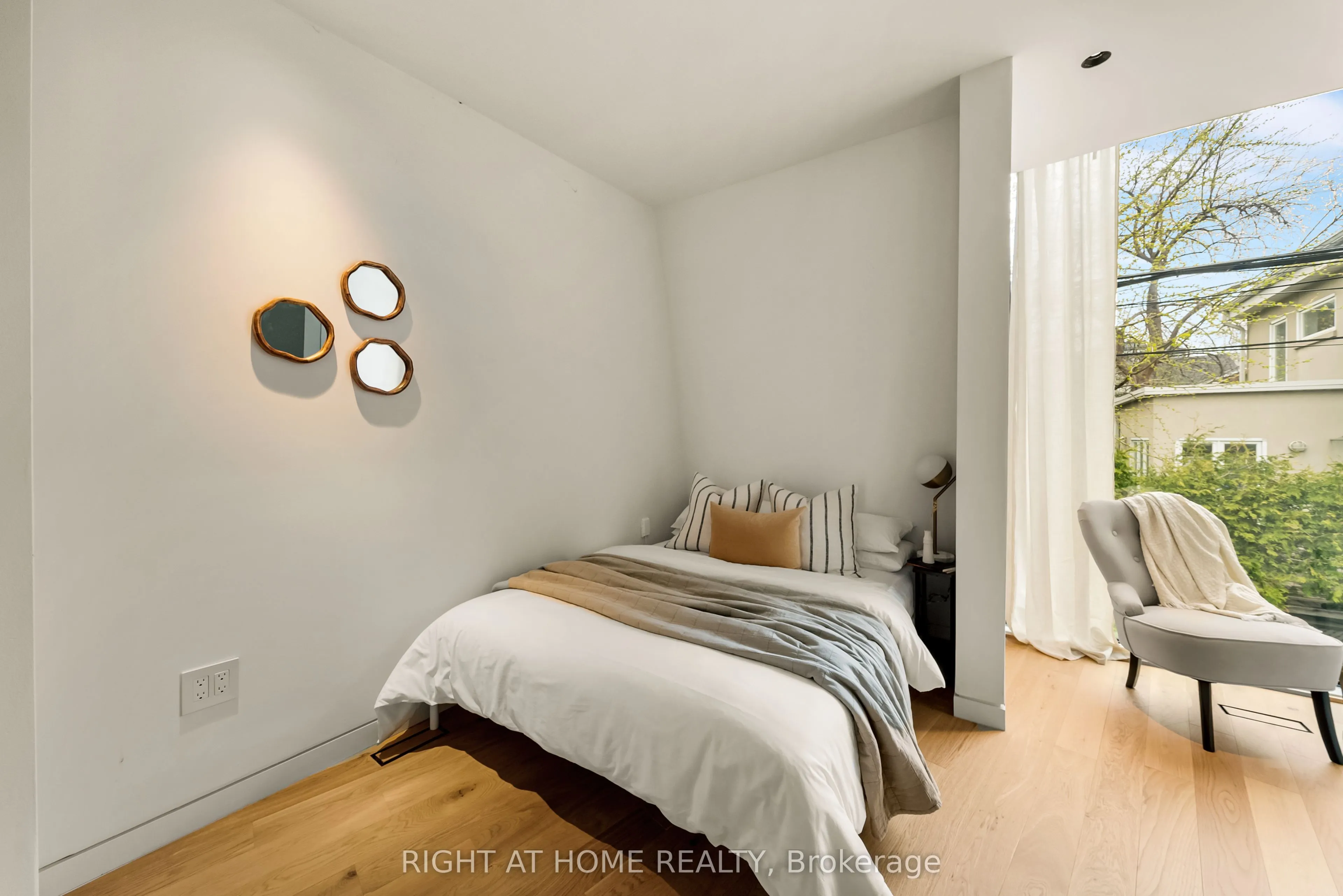 44 Foxley Street, #Laneway House